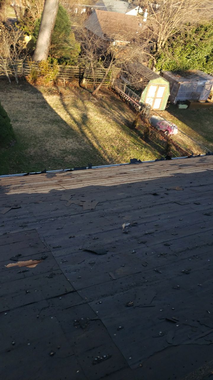 Annandale: CertainTeed Landmark Pro Designer Shingles in Max Def Charcoal Black by RM Banning, Inc.