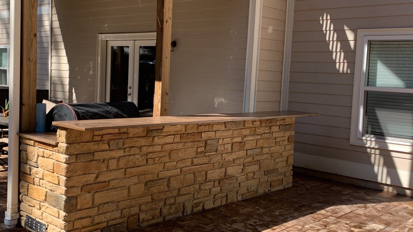 Outdoor Kitchen using Clifrock Panels by Xtreme Concrete Services