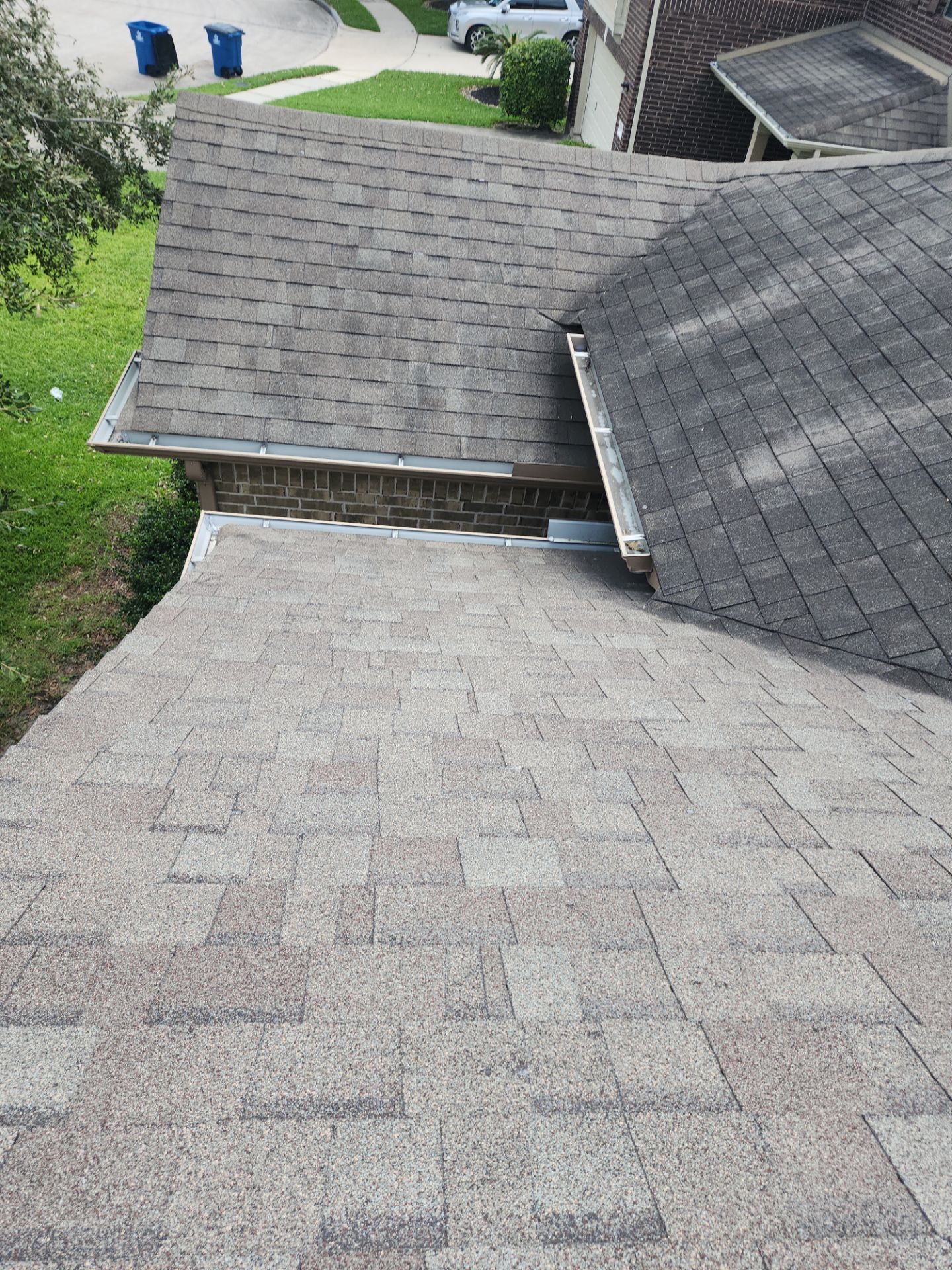 Hail Damage using Owen's Corning Duration (Lifetime) Shingles by Roof Repair Company