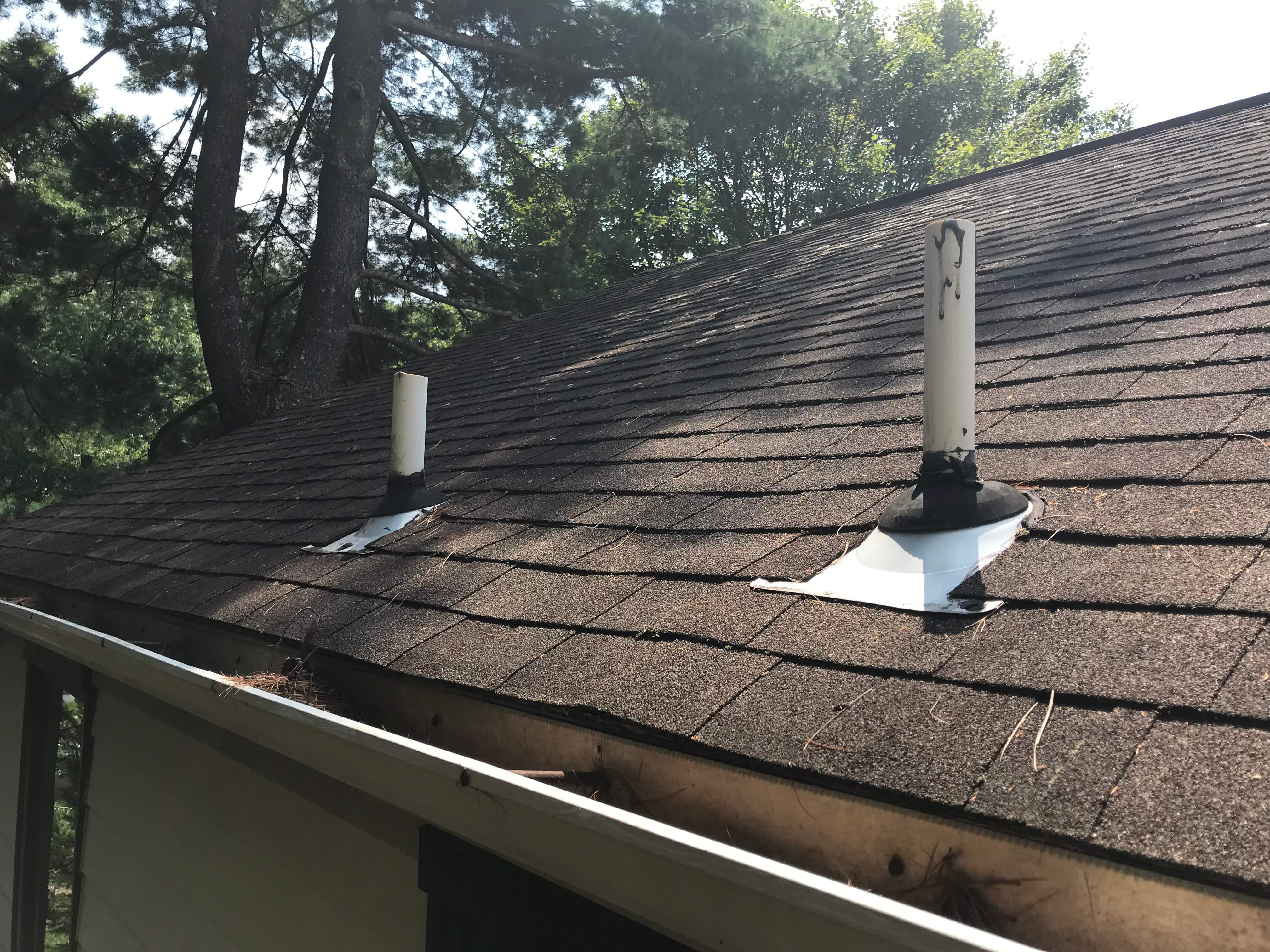Residential Roofing Installation using Landmark Shingles Color Weatherwood by Alpha Design Services