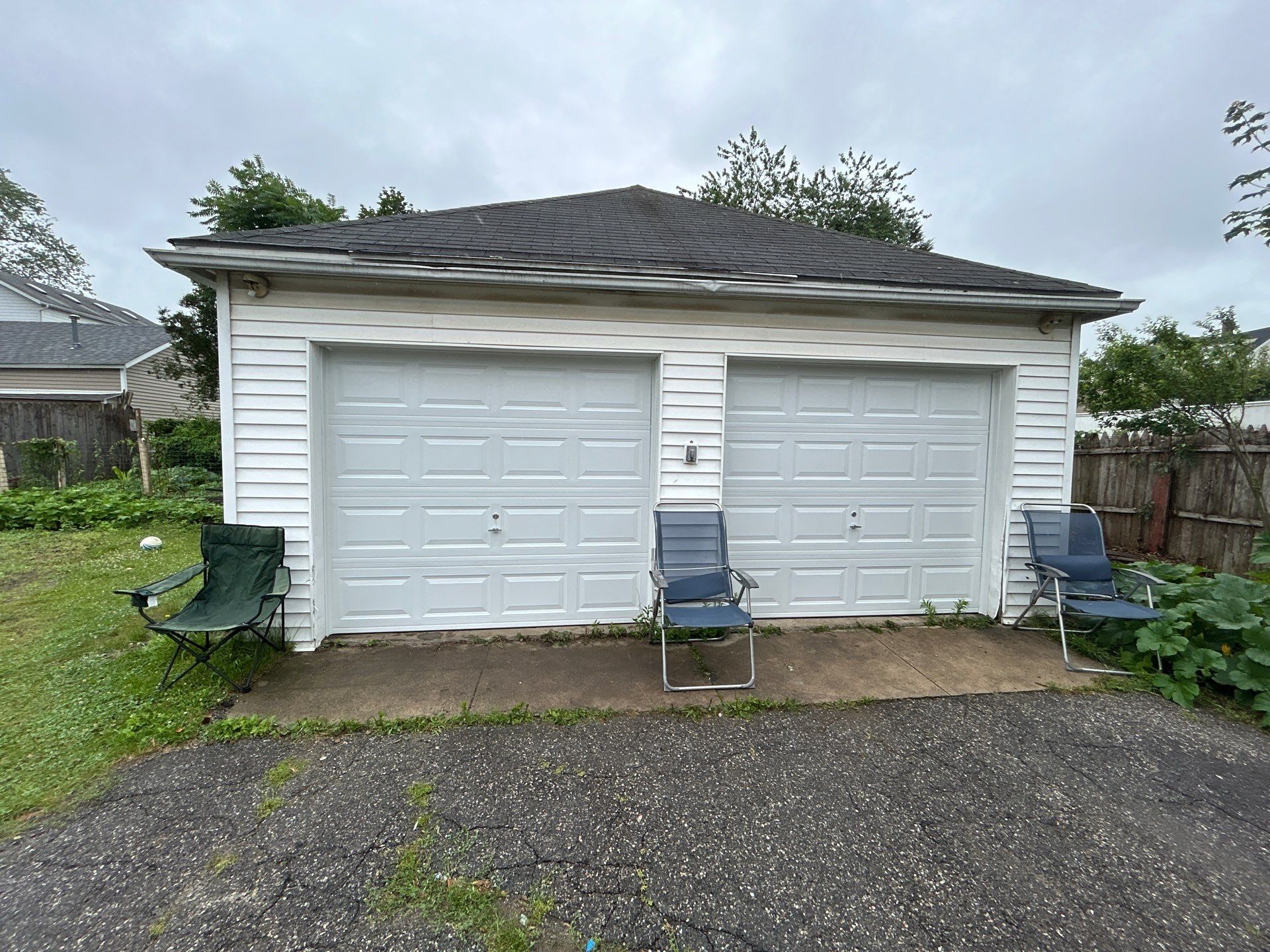 Amarr Lincoln Garage Door Installation by DiGiorgi Roofing and Siding Inc