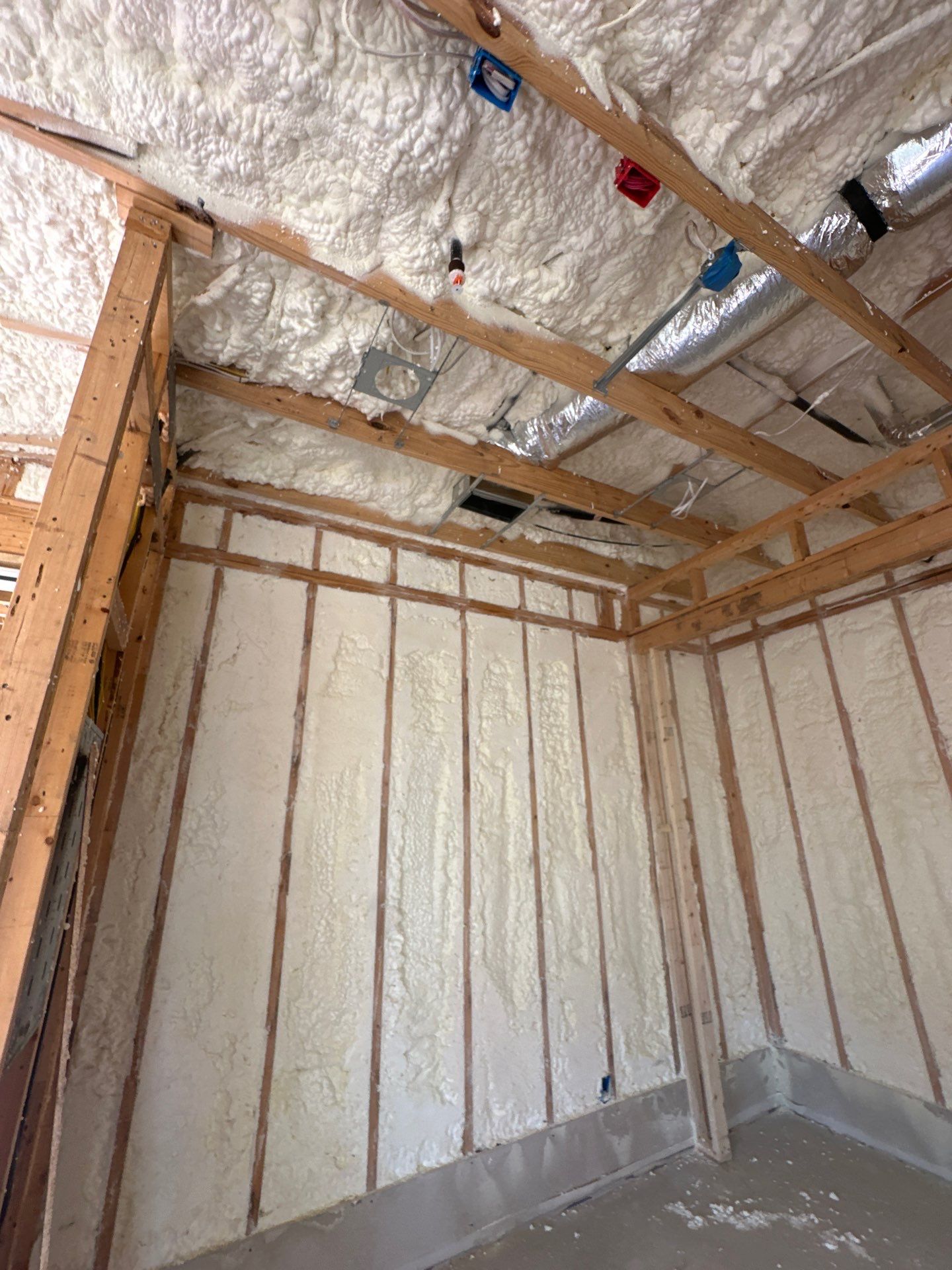 🏢 Full Foam Envelope on This Dallas Multi-Family Build by Apex Insulation Solutions