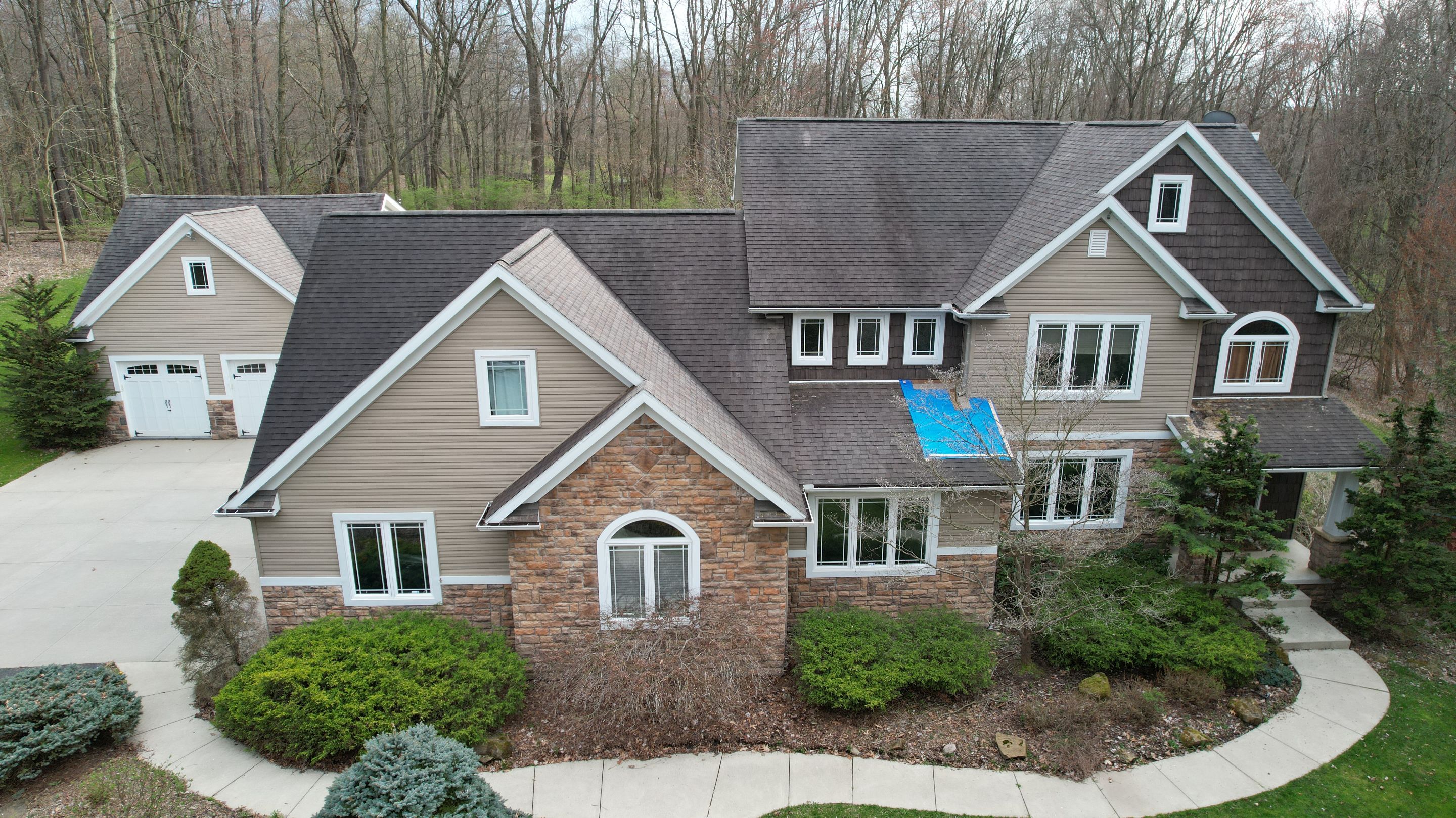 Atlas Pinnacle, Color, Coastal Granite, Drip Edge, Color, Black by Eagle Eye Roofing