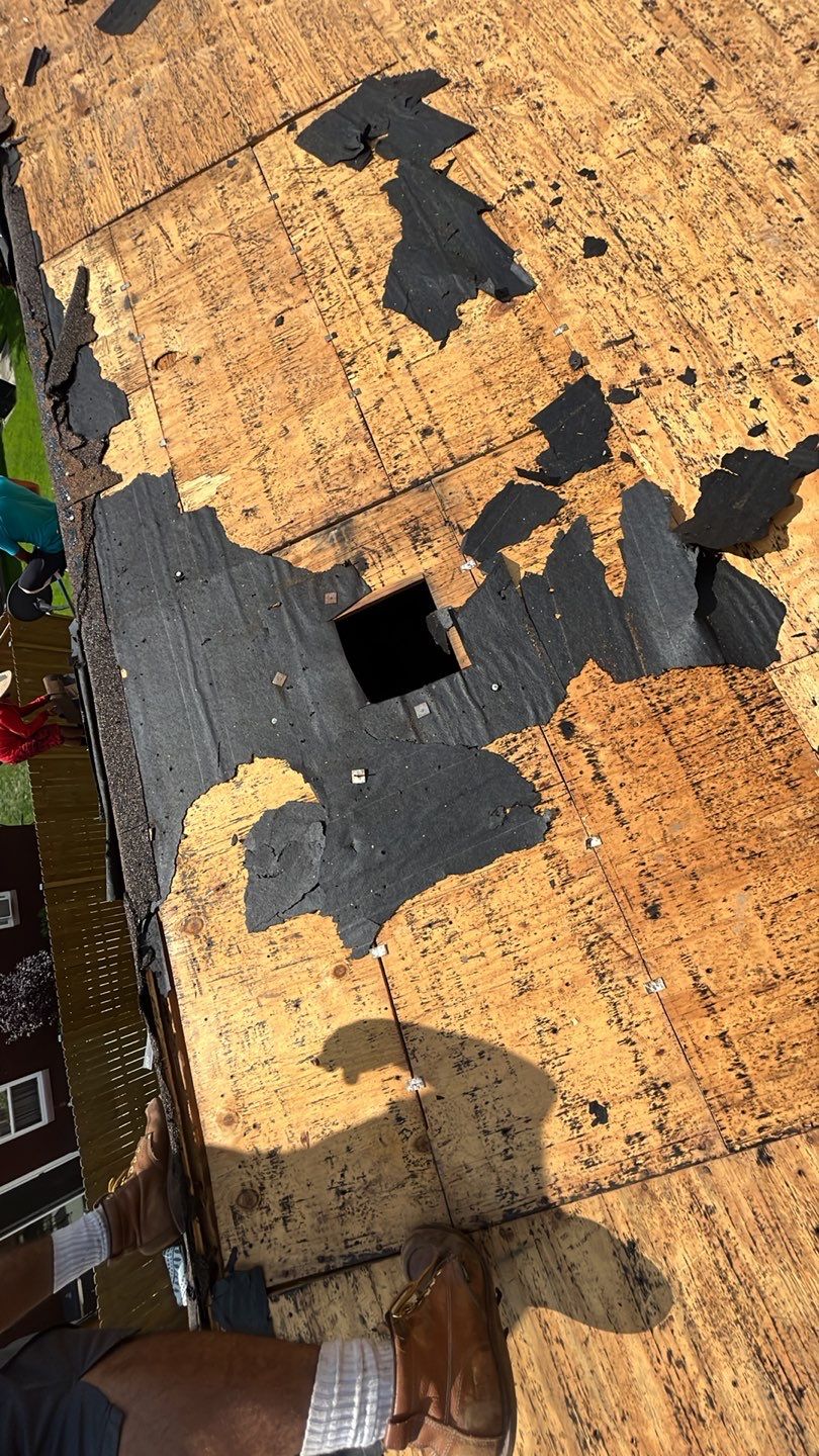 Residential Roofing Installation using GAF Timberline HDZ Charcoal by Nitro Roofing and Construction
