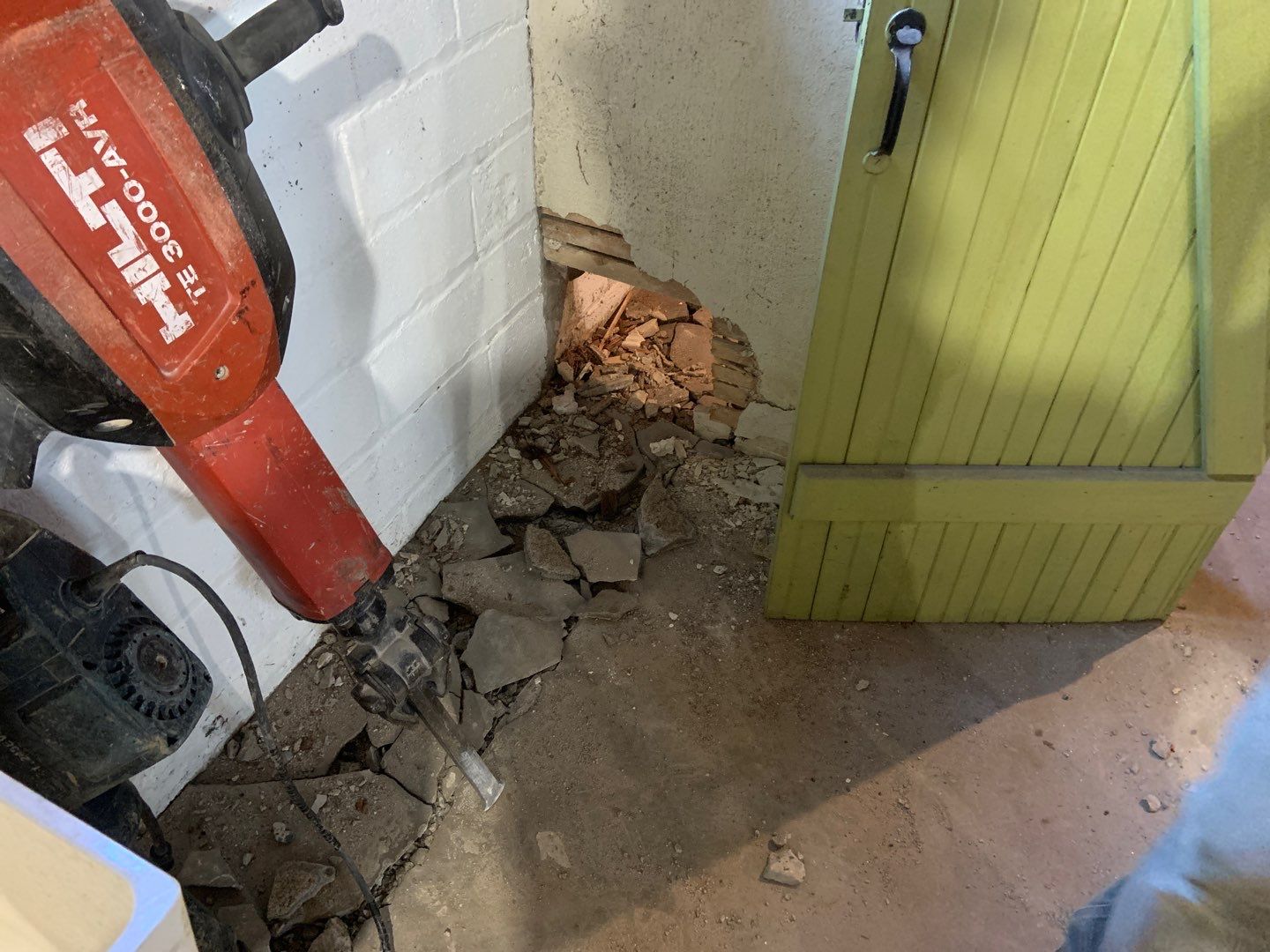 Keeping Brent’s Tenant Safe in South Minneapolis by Waterproofing Northeast