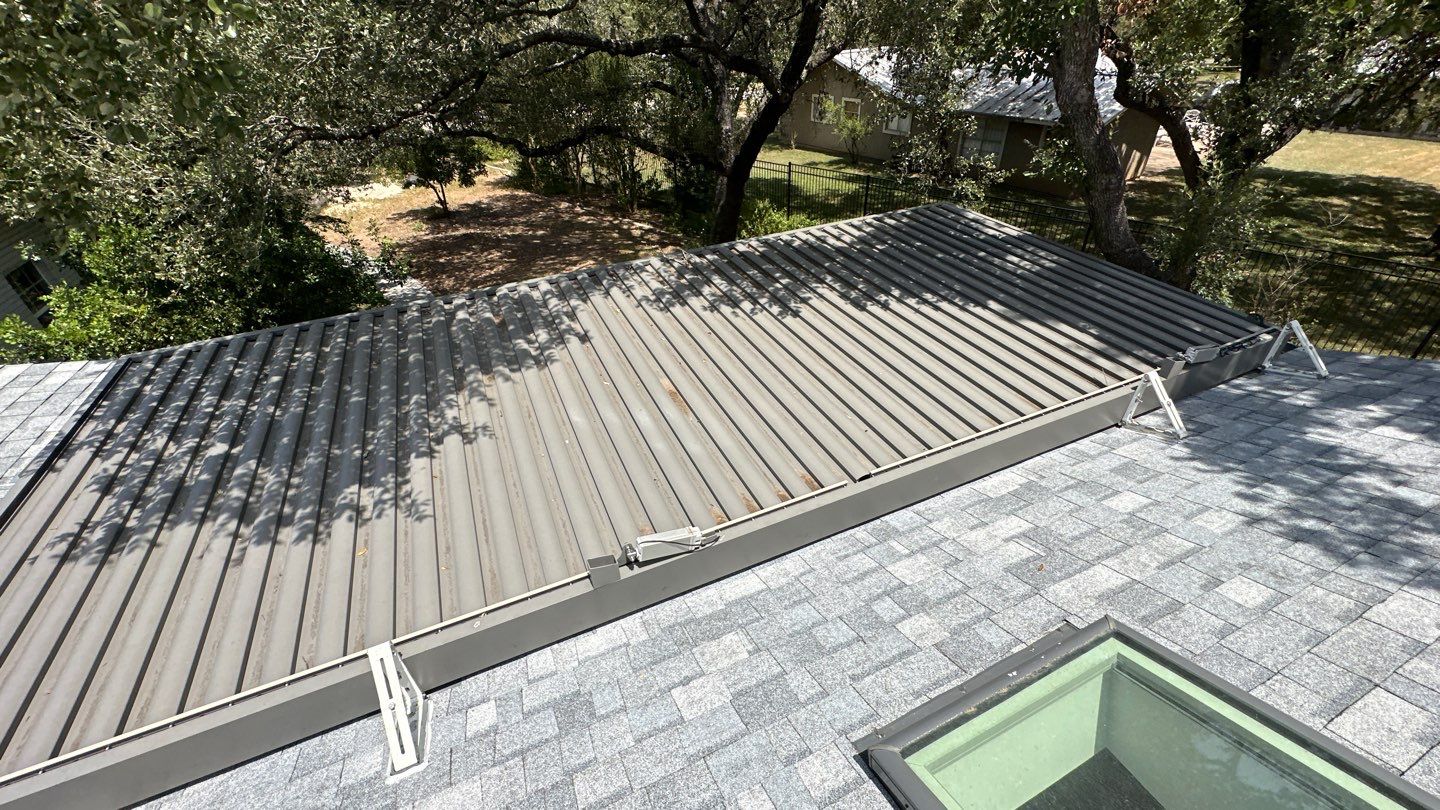 Antique Silver - Owens Corning TruDefinition Duration Storm AR by RoofsOnly.com