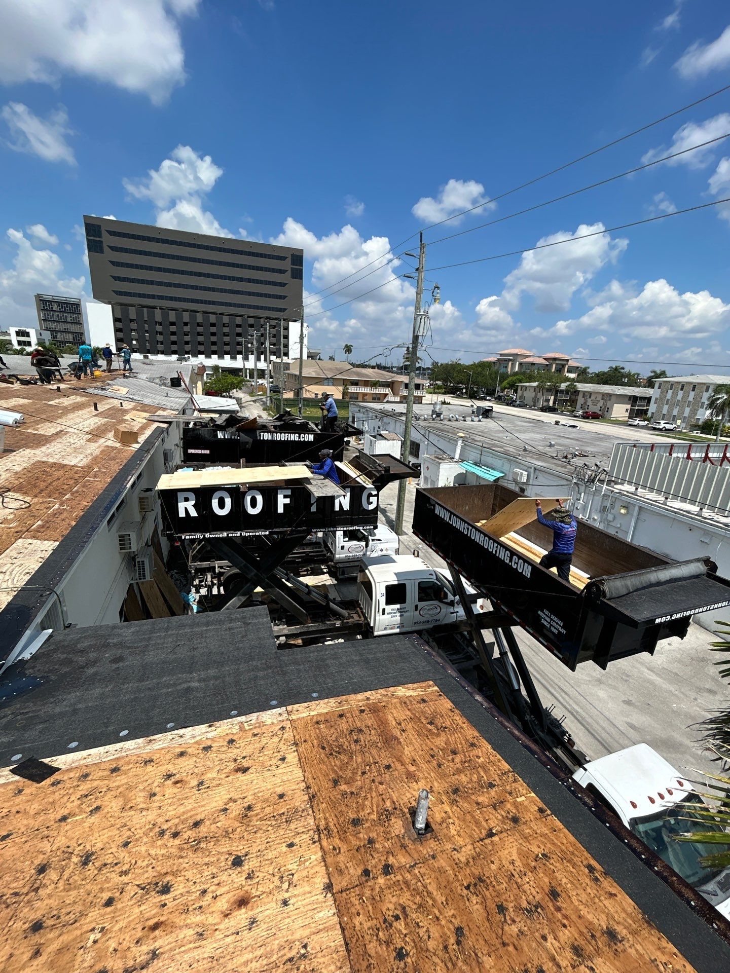 Commercial Roofing Installation using CERTAINTEED LANDMARK AR (SUNRISE CEDAR) by Earl W. Johnston Roofing 