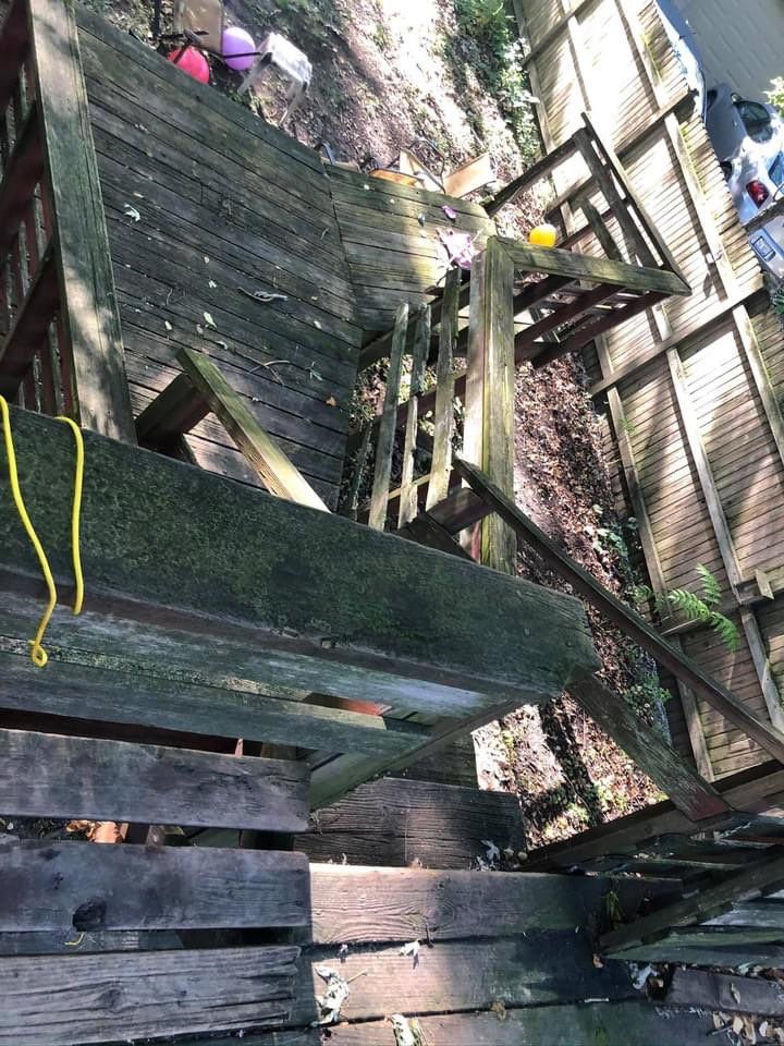 wood deck using treated lumber by Kraz Construction