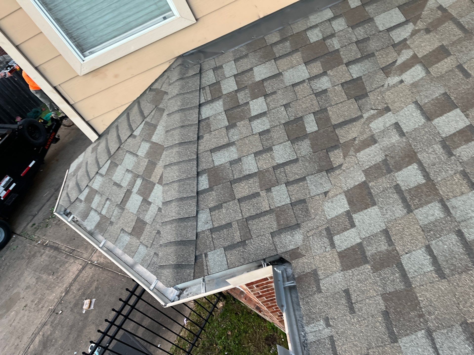 Residential Roofing Installation using Owen's Corning Duration (Lifetime) Shingles by Roof Repair Company