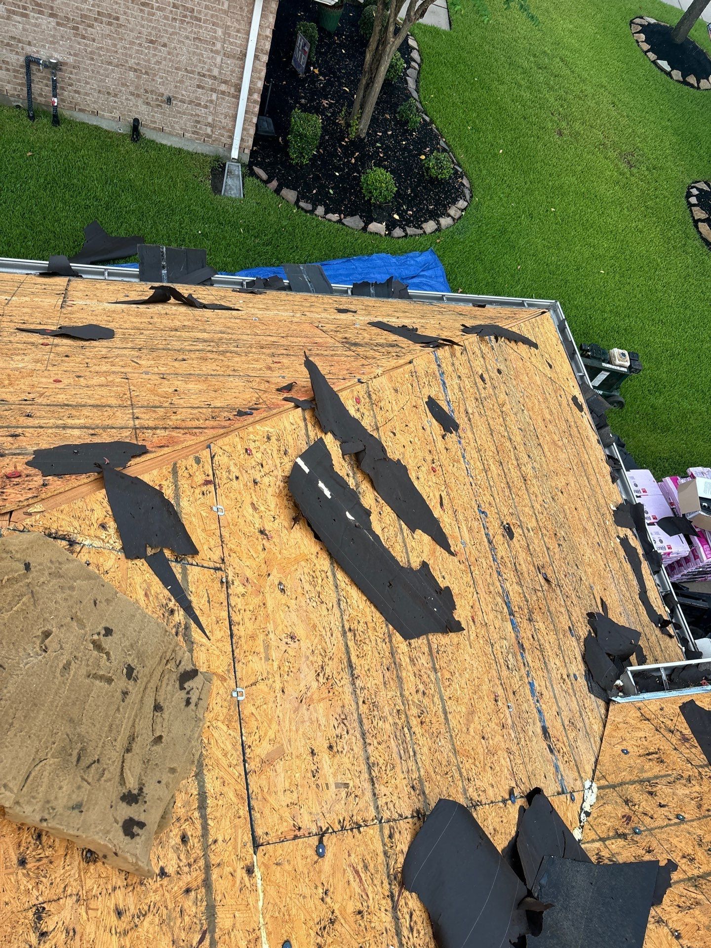 Residential Roofing Installation using Owen's Corning Duration (Lifetime) Shingles by Roof Repair Company