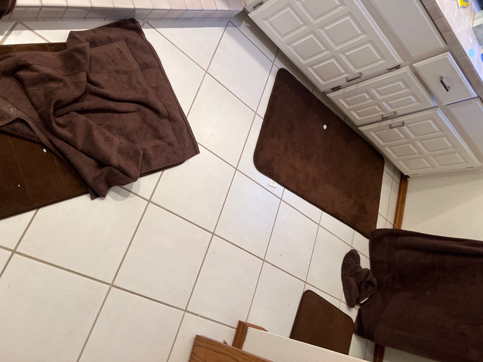 House cleaning in Lake Oswego by Cloud 9 Professional Cleaning Services