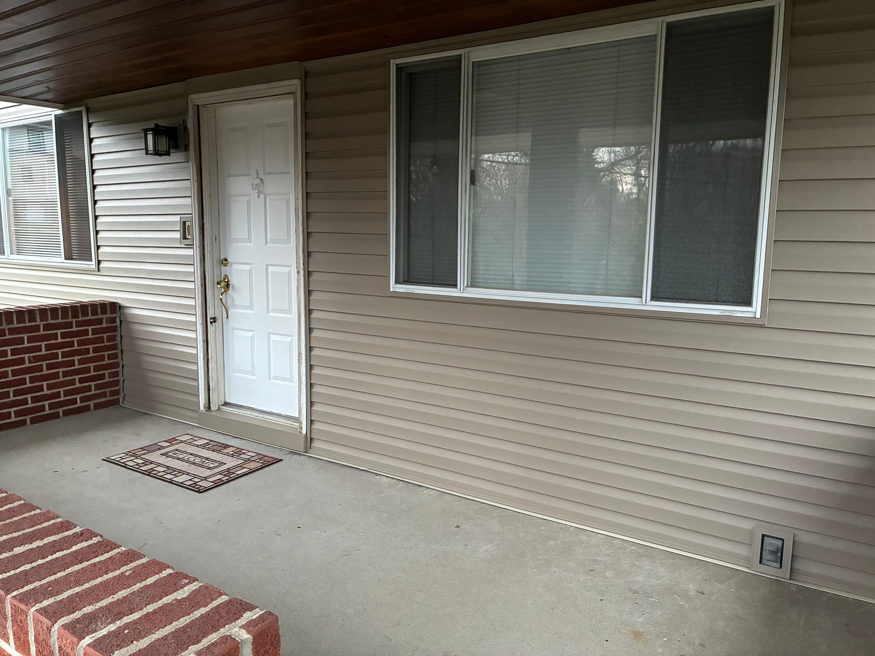 From ancient aluminum to beautiful vinyl siding in Westview by Ideal Siding Pittsburgh