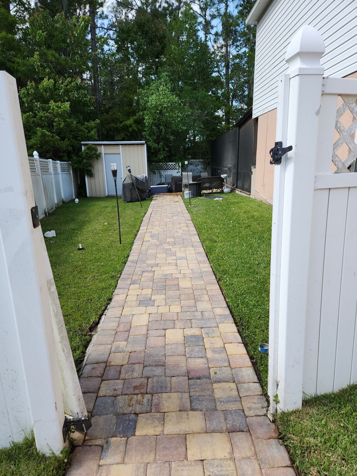 Lanai  using Concrete Sealant by DuraSeal