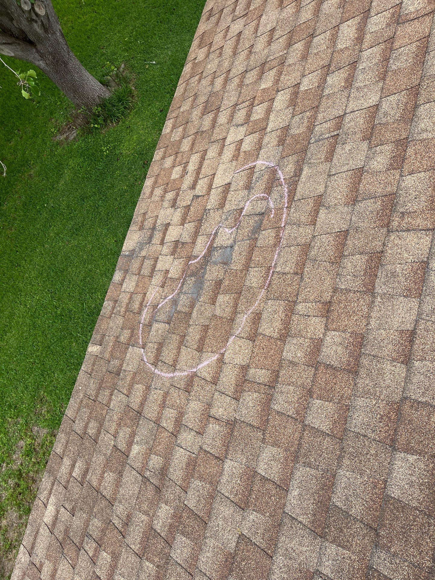 Hail Damage using Owen's Corning Duration (Lifetime) Shingles by Roof Repair Company