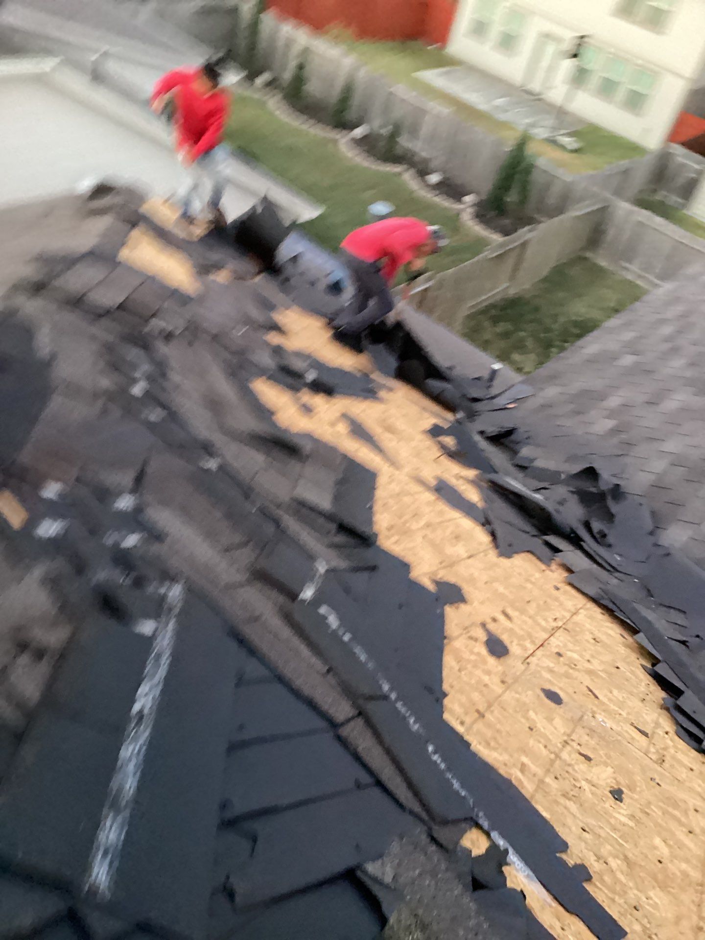 Residential Roofing Installation using Owen's Corning Duration (Lifetime) Shingles by Roof Repair Company