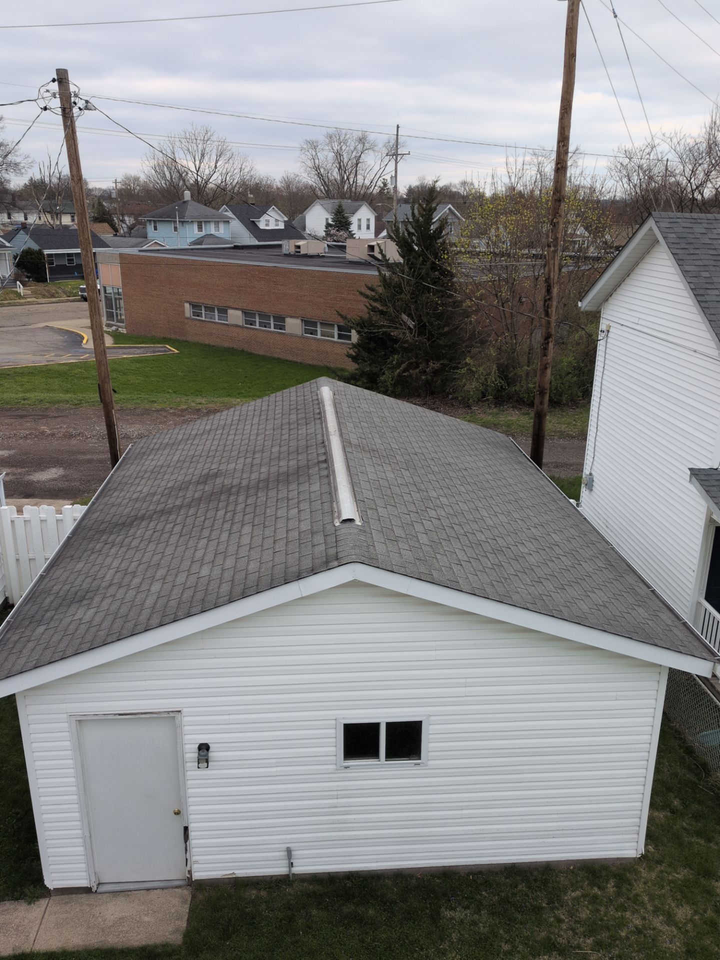 Residential Roof Replacement and Vinyl Siding Installation in Hamilton by XPRO ELITE LLC