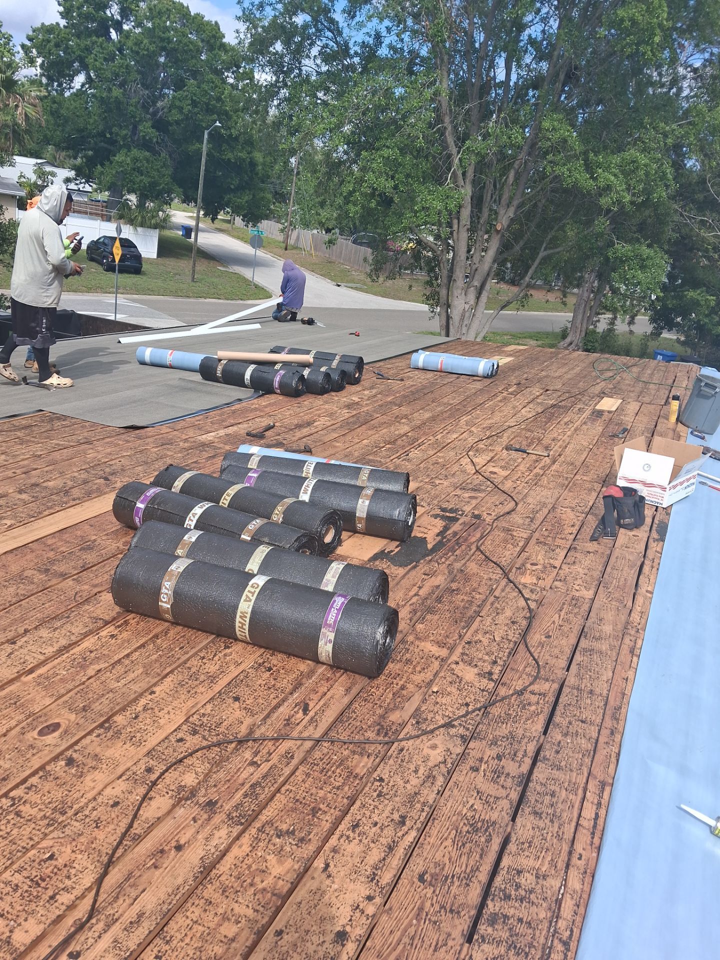 Project in St. Petersburg 33703 by Mitchell Roofing Company LLC 