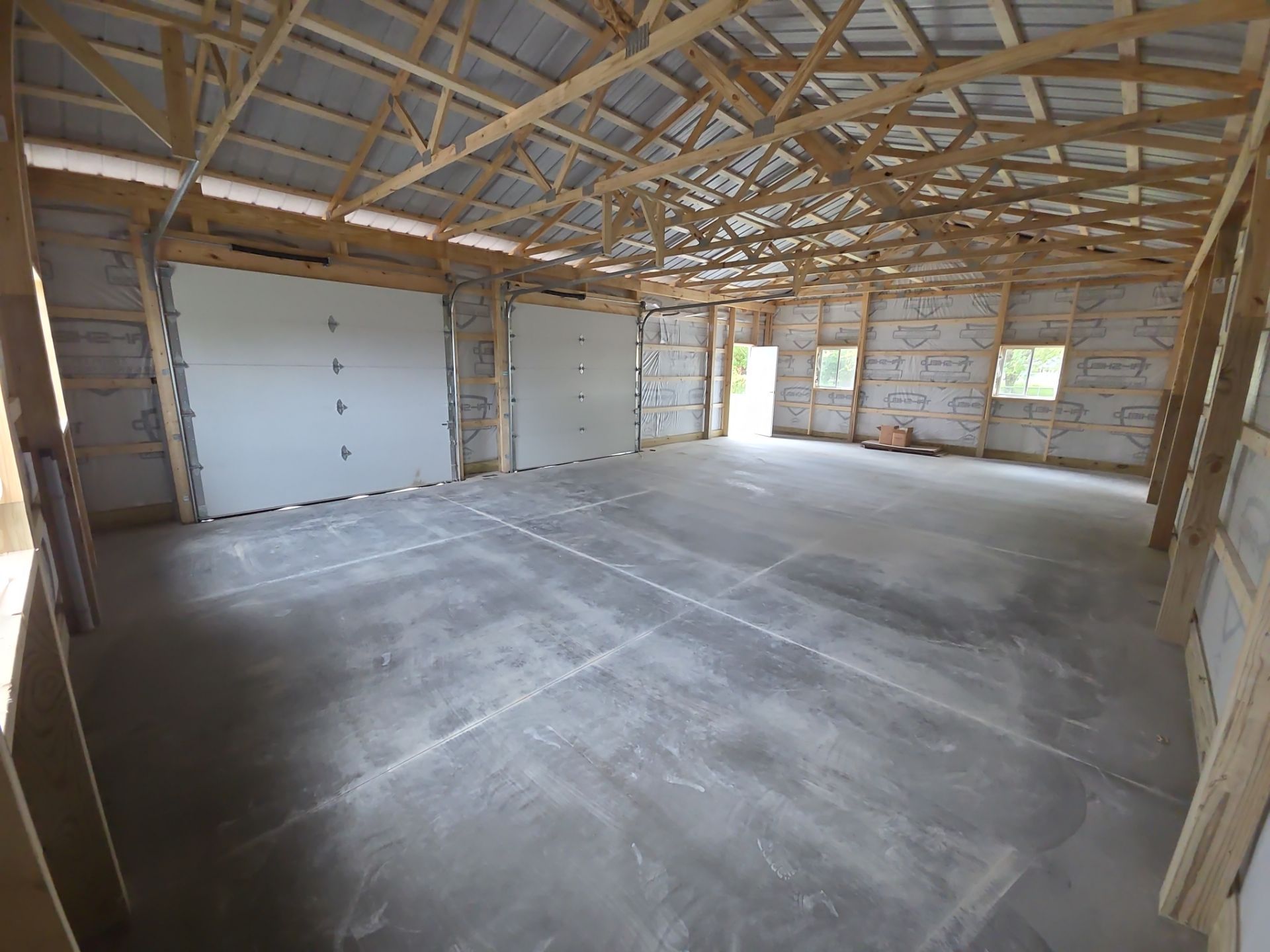 24'x40'x10' Pole Barn by The Barn Builders