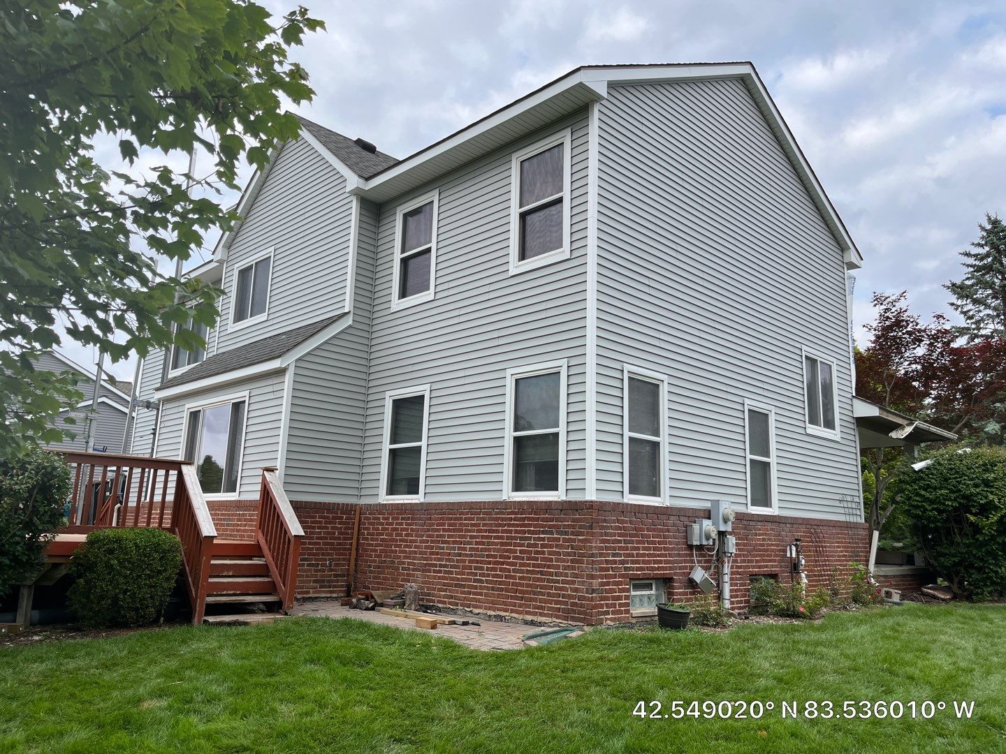 Siding Replacement using Certainteed Restoration Classic D4 by 180 Contractors