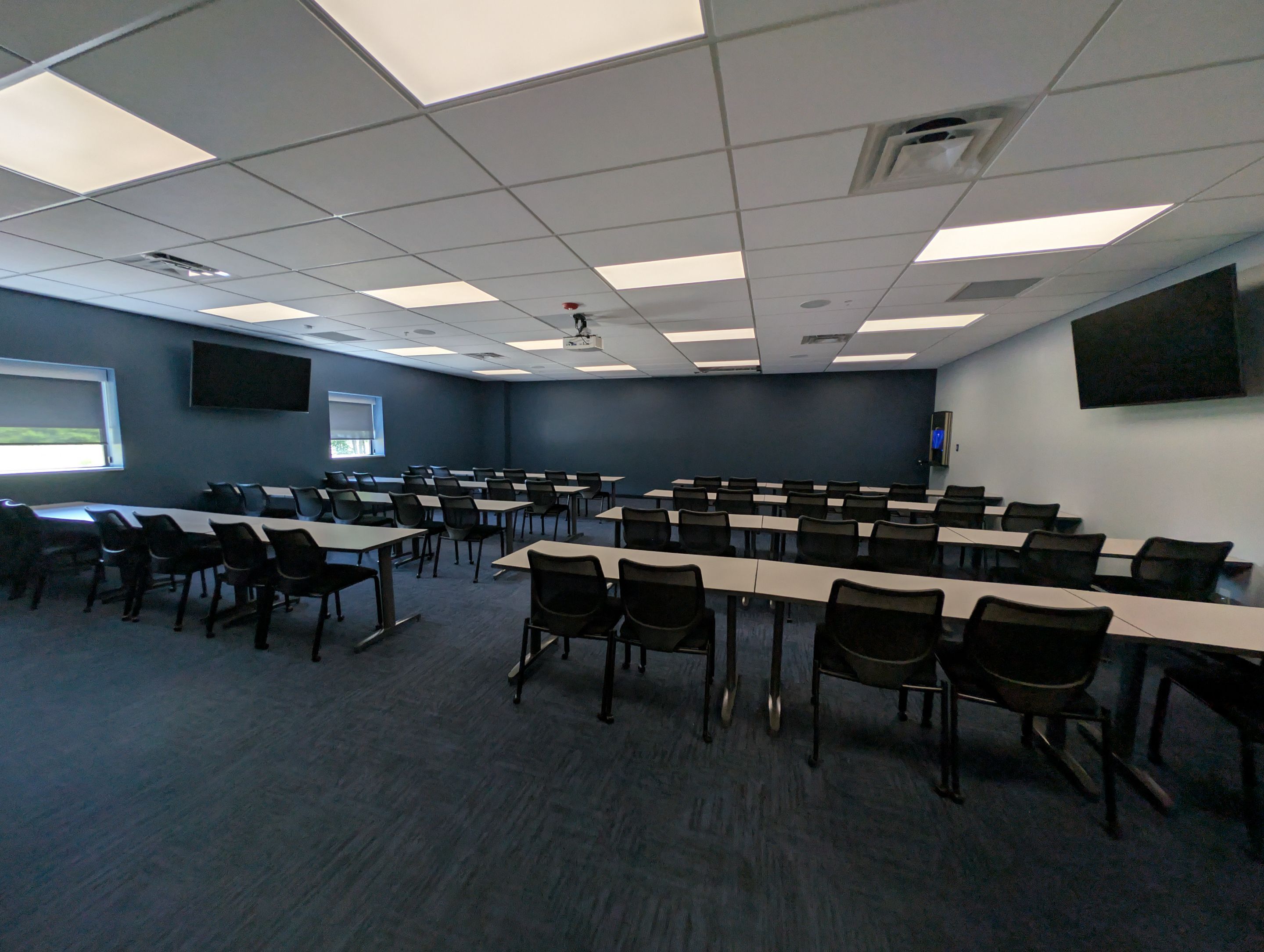 Commercial AV Integration and Network Infrastructure for Lebanon Facility by Techkinect