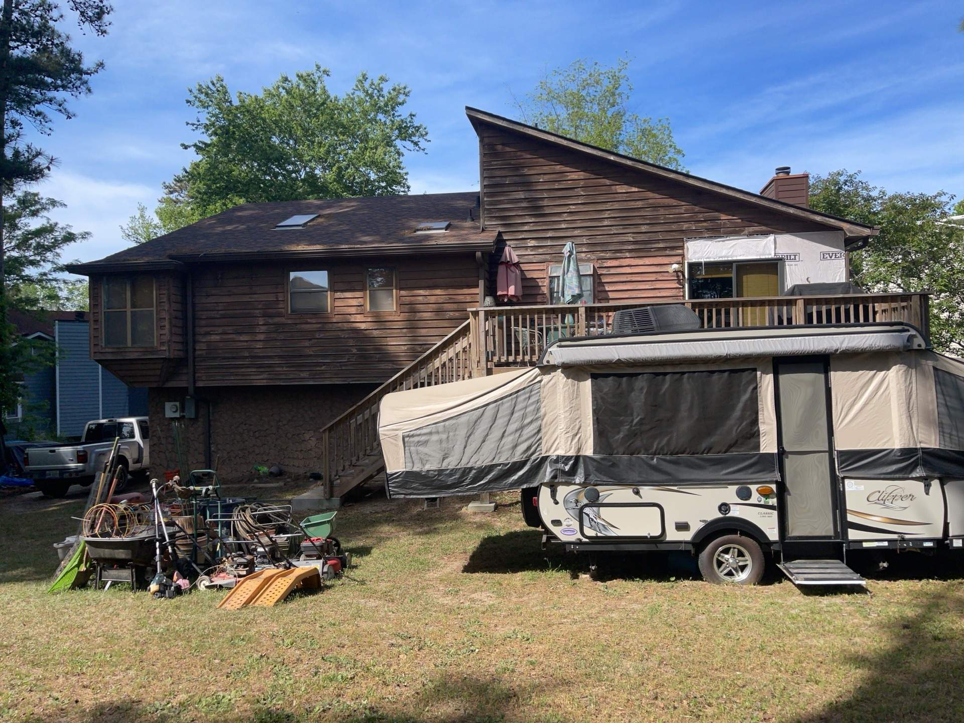 Snellville,GA Siding Replacement and Multi-Colored Exterior Painting by Nelson Exteriors