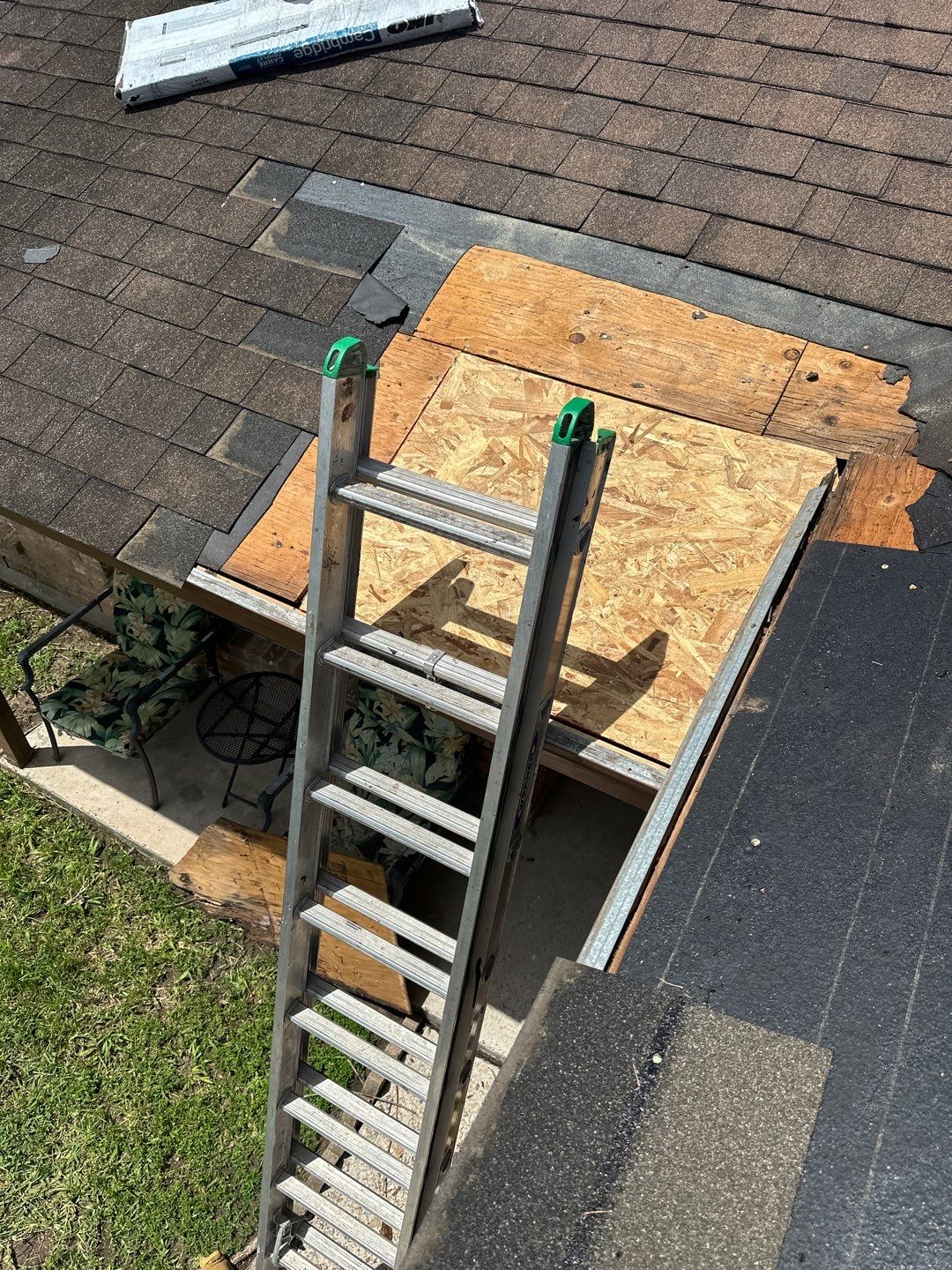 Residential Roofing Repair using Owen's Corning Duration (Lifetime) Shingles by Roof Repair Company