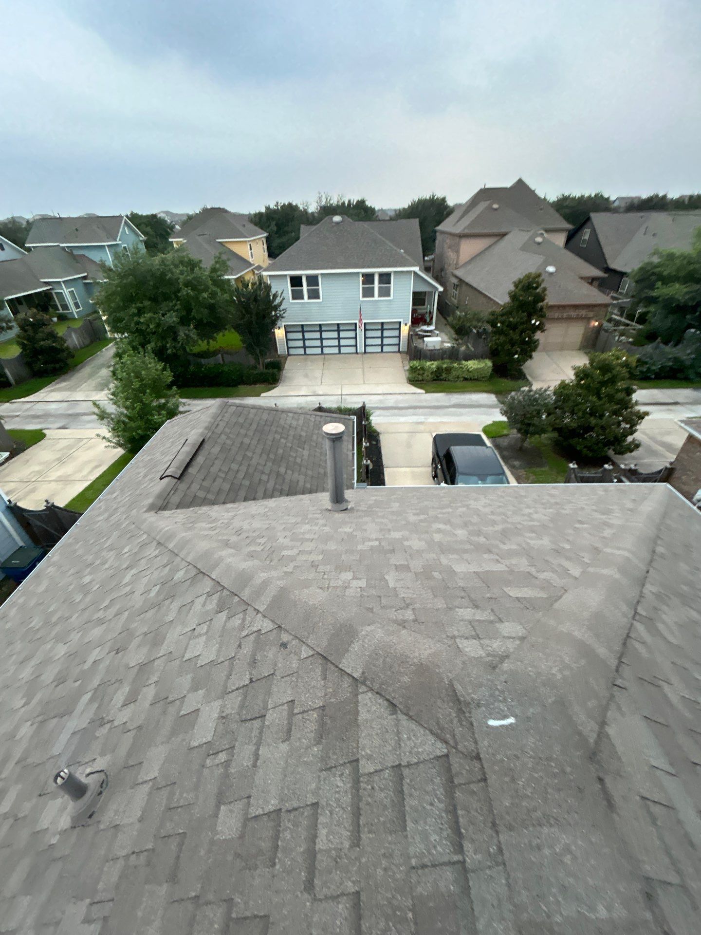 Residential Roof Replacement using IKO CAMBRIDGE - WEATHERWOOD by Elite Roofing LLC