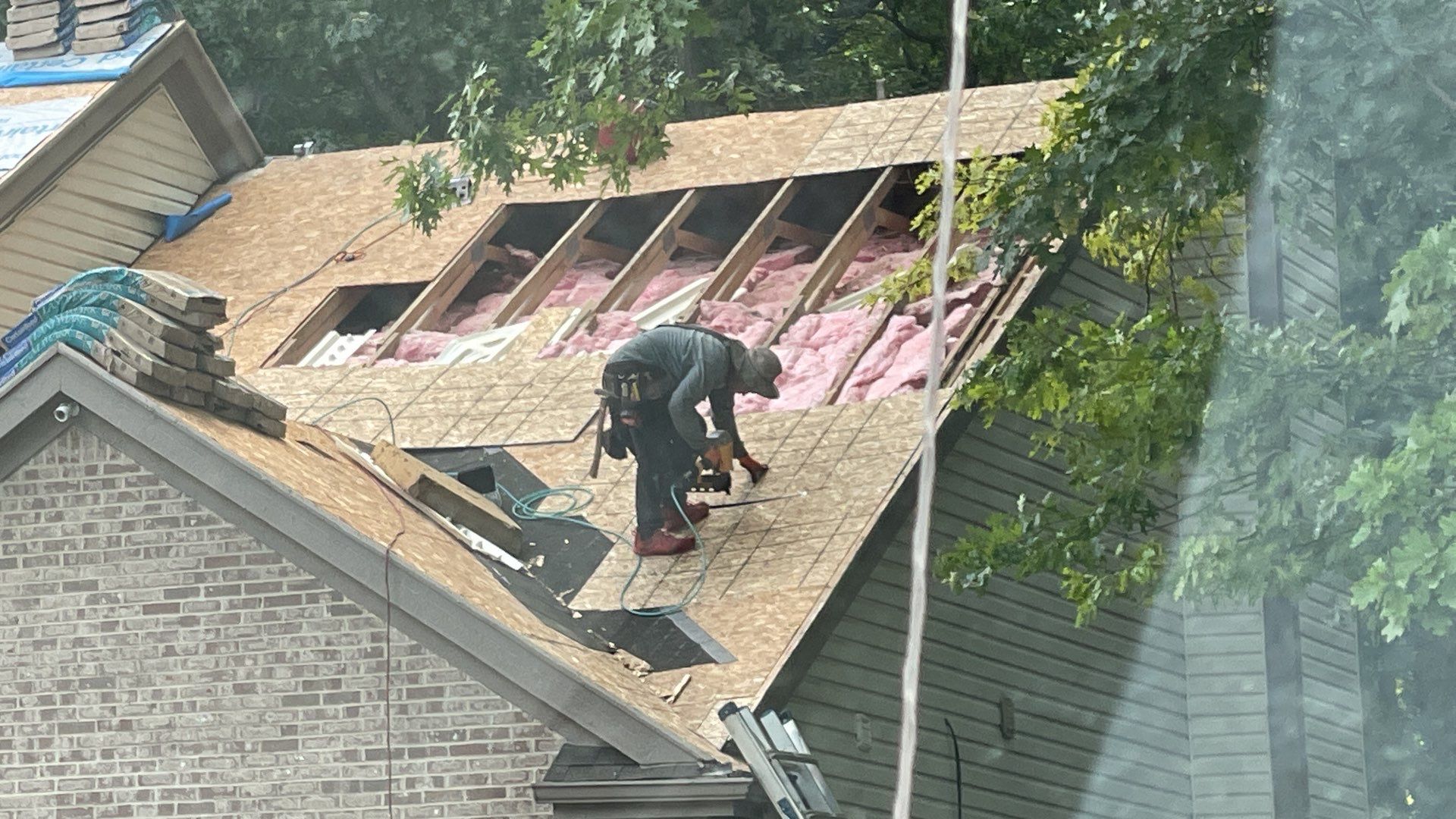 Roof Replacement using CertainTeed Landmark by 180 Contractors