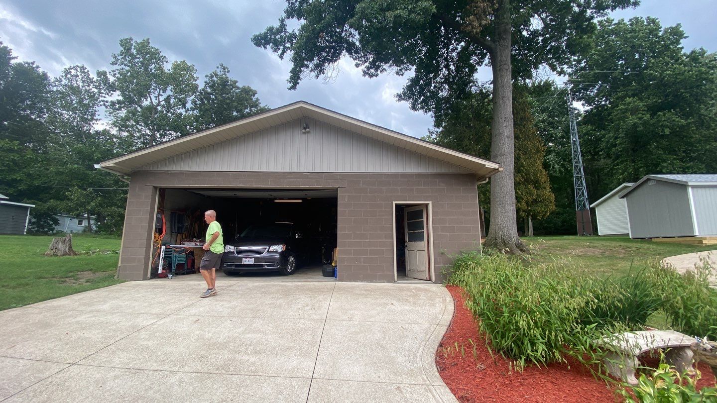 Cindy Brown by Silver Leaf Contracting 