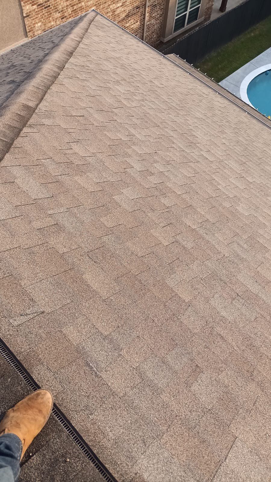 Hail Damage using Owen's Corning Duration (Lifetime) Shingles by Roof Repair Company