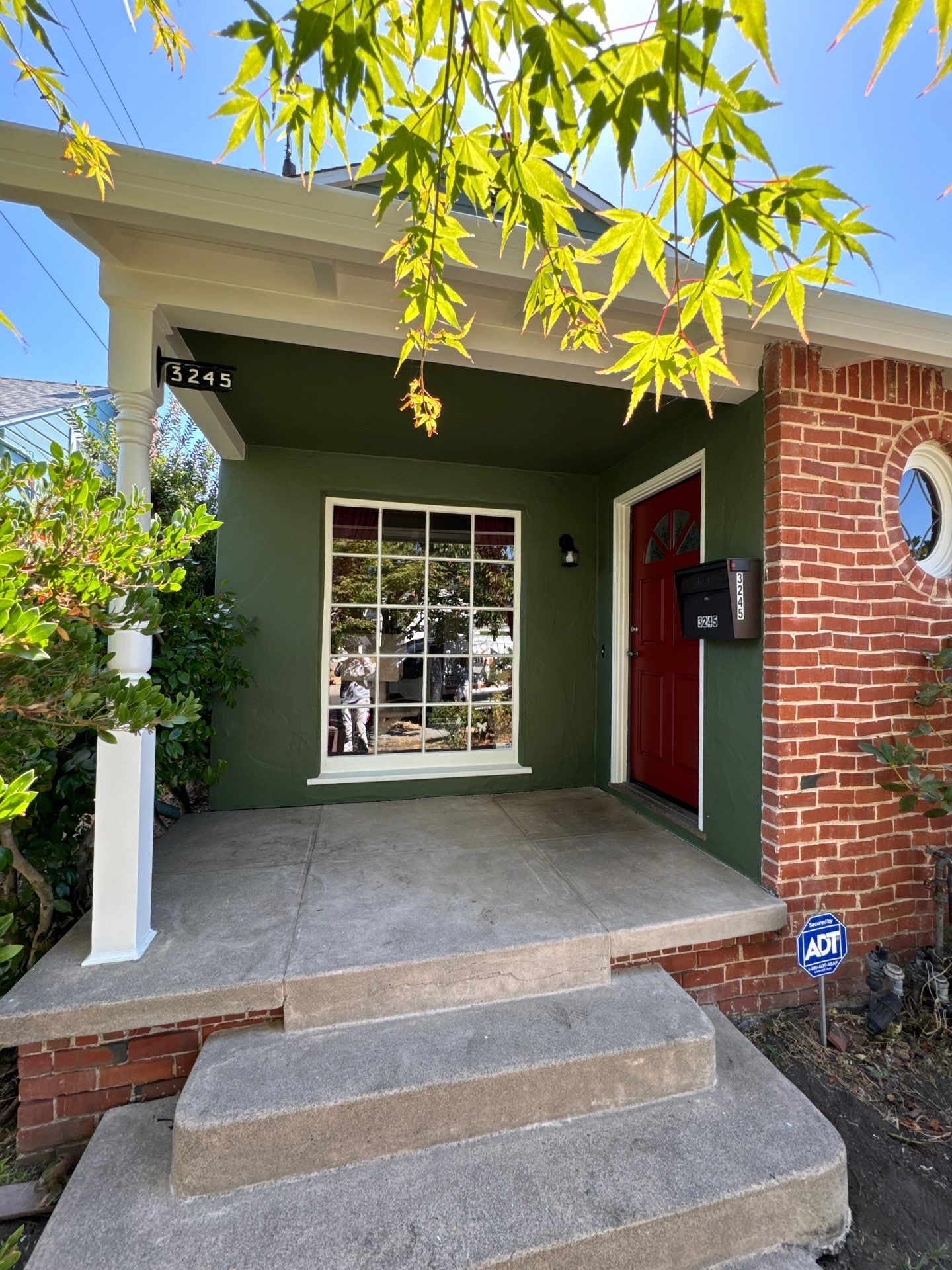 Project in Oakland by Herrera’s Bay Area Painting inc.