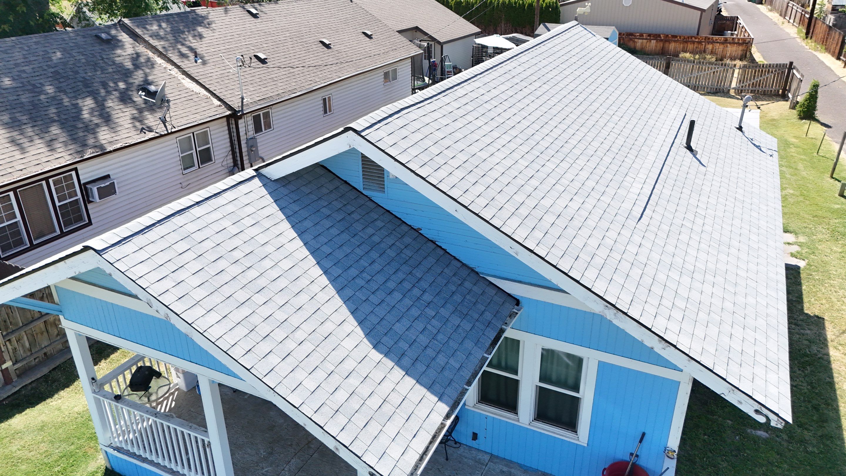 Full Roof Replacement and Rotted Wood Repair in Kennewick by Alpine Roofing