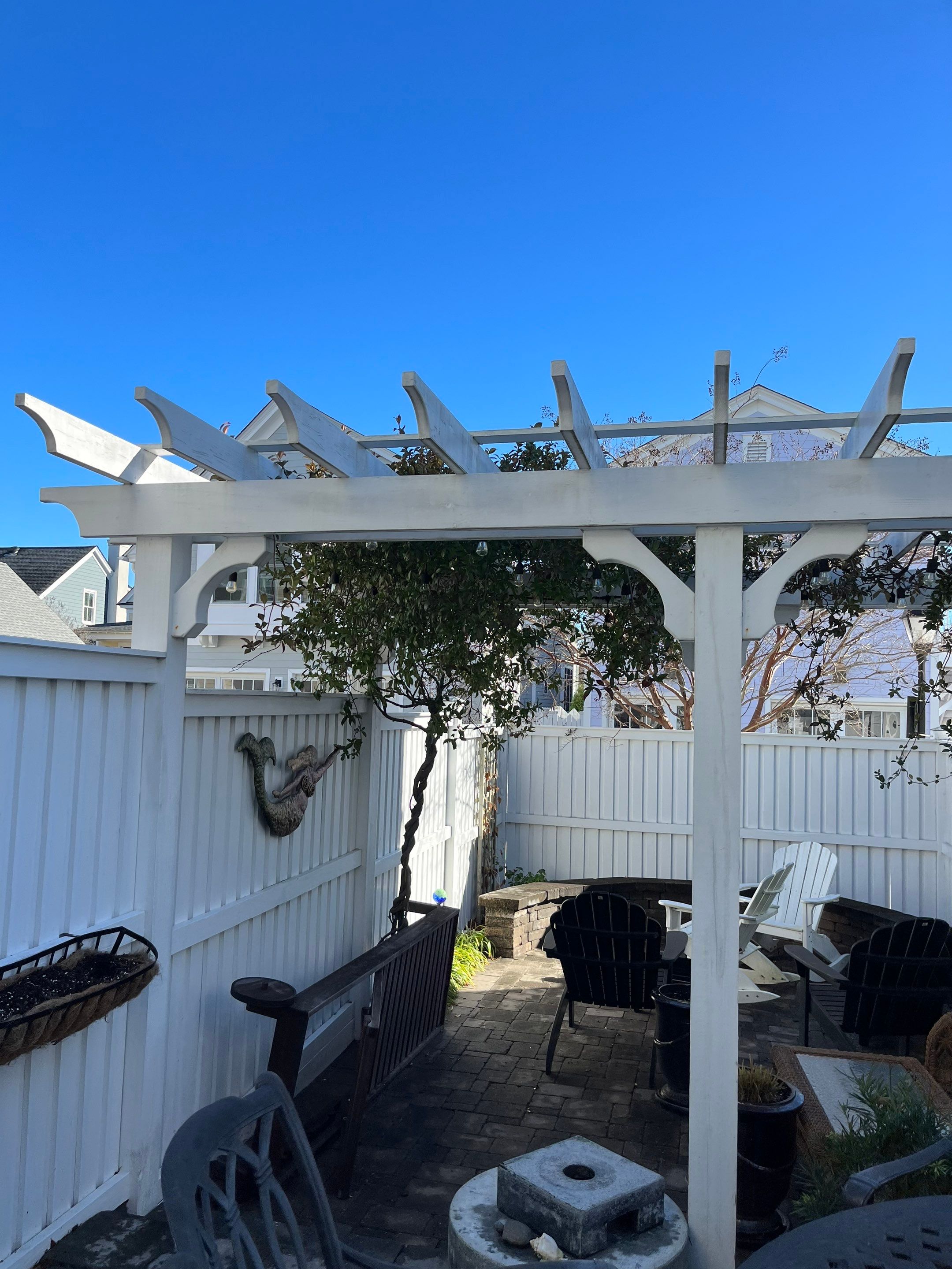 East Beach 28th Bay St by AKK Painting LLC