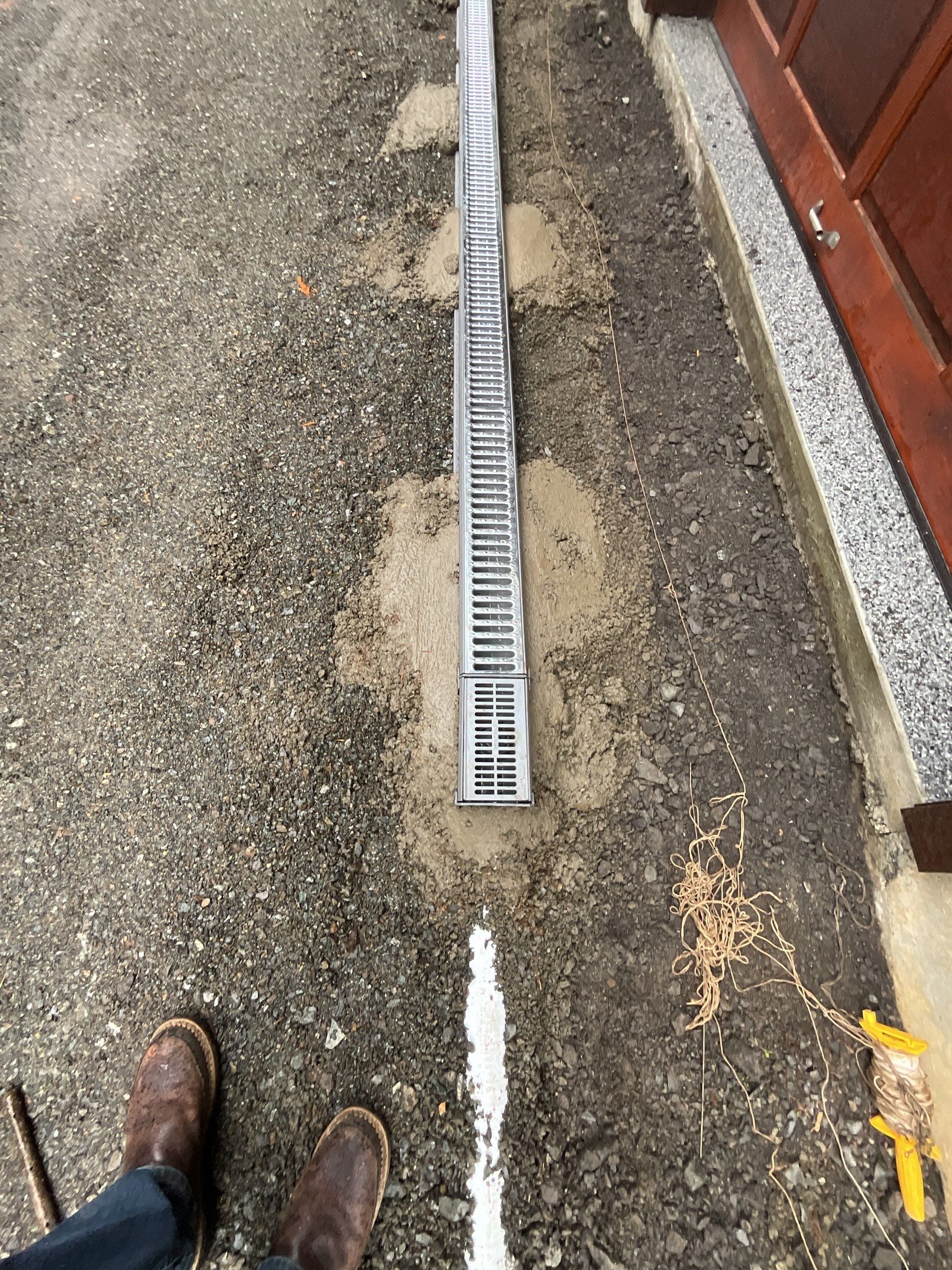 Pia | Custom Concrete Driveway, Walkway & Floating Steps by Jireh Asphalt & Concrete Inc 