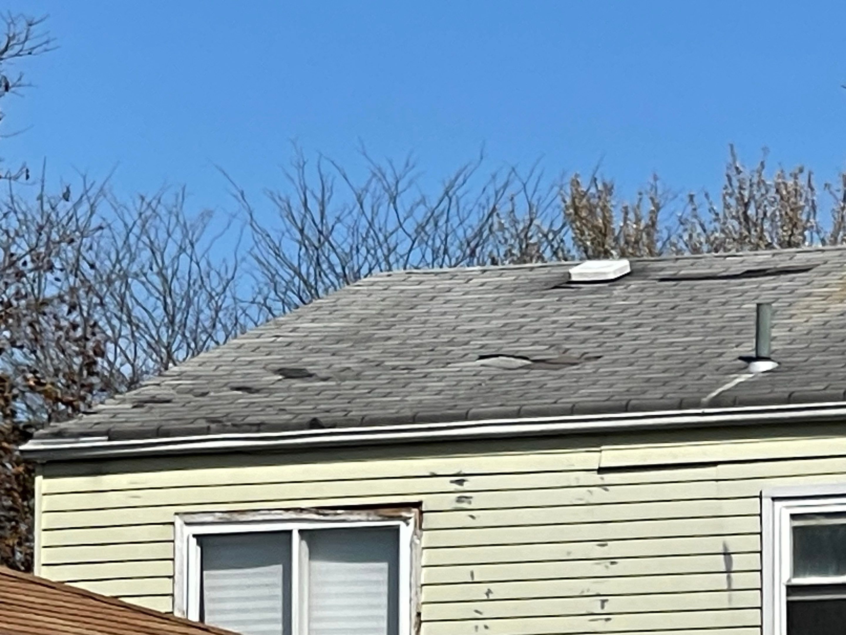 Siding Installation using Exterior Portfolio Vinyl Siding by SOS Home Ohio 