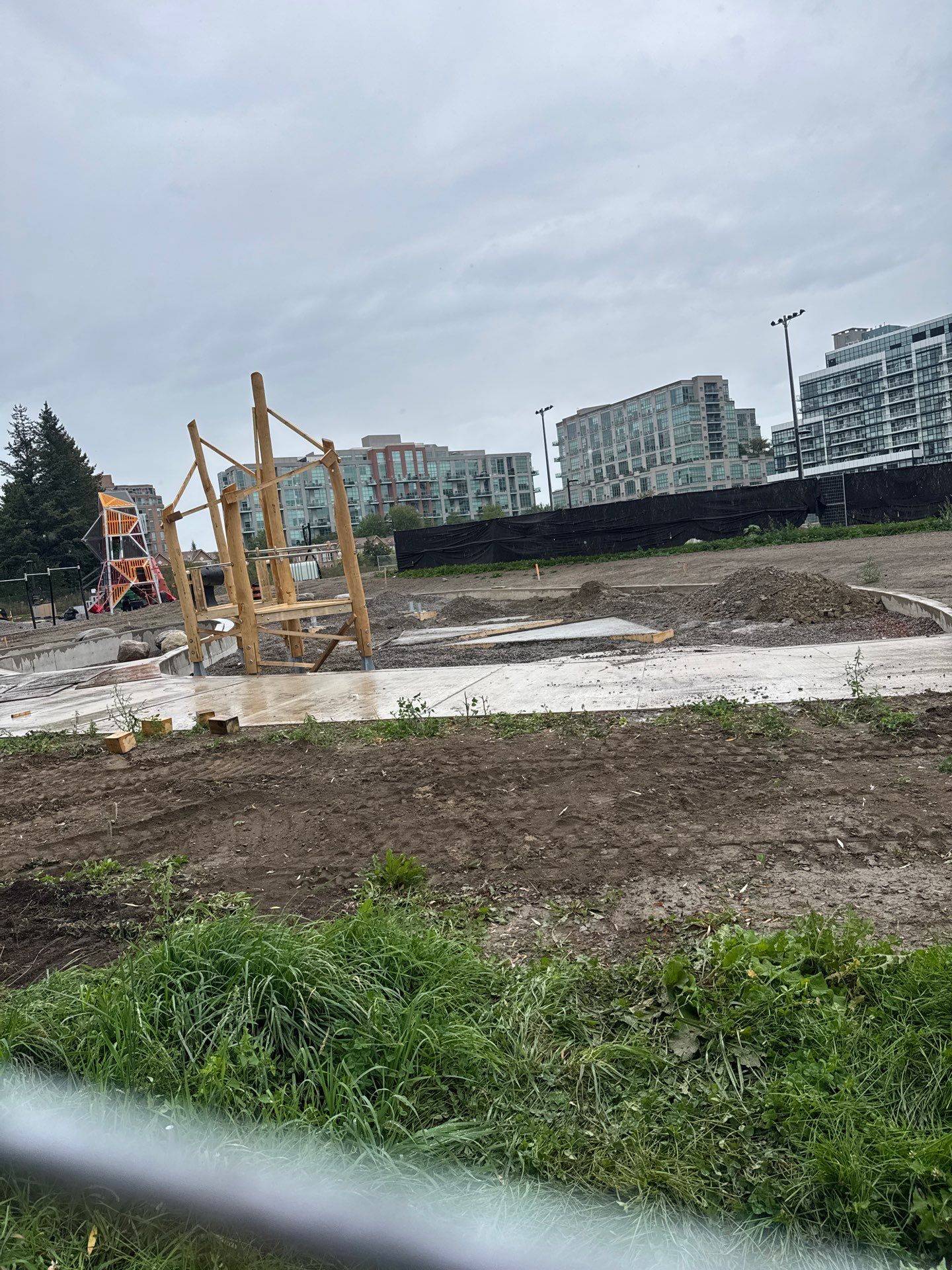  Grand avenue park in Etobicoke Ontario  by Bray’k Away Development