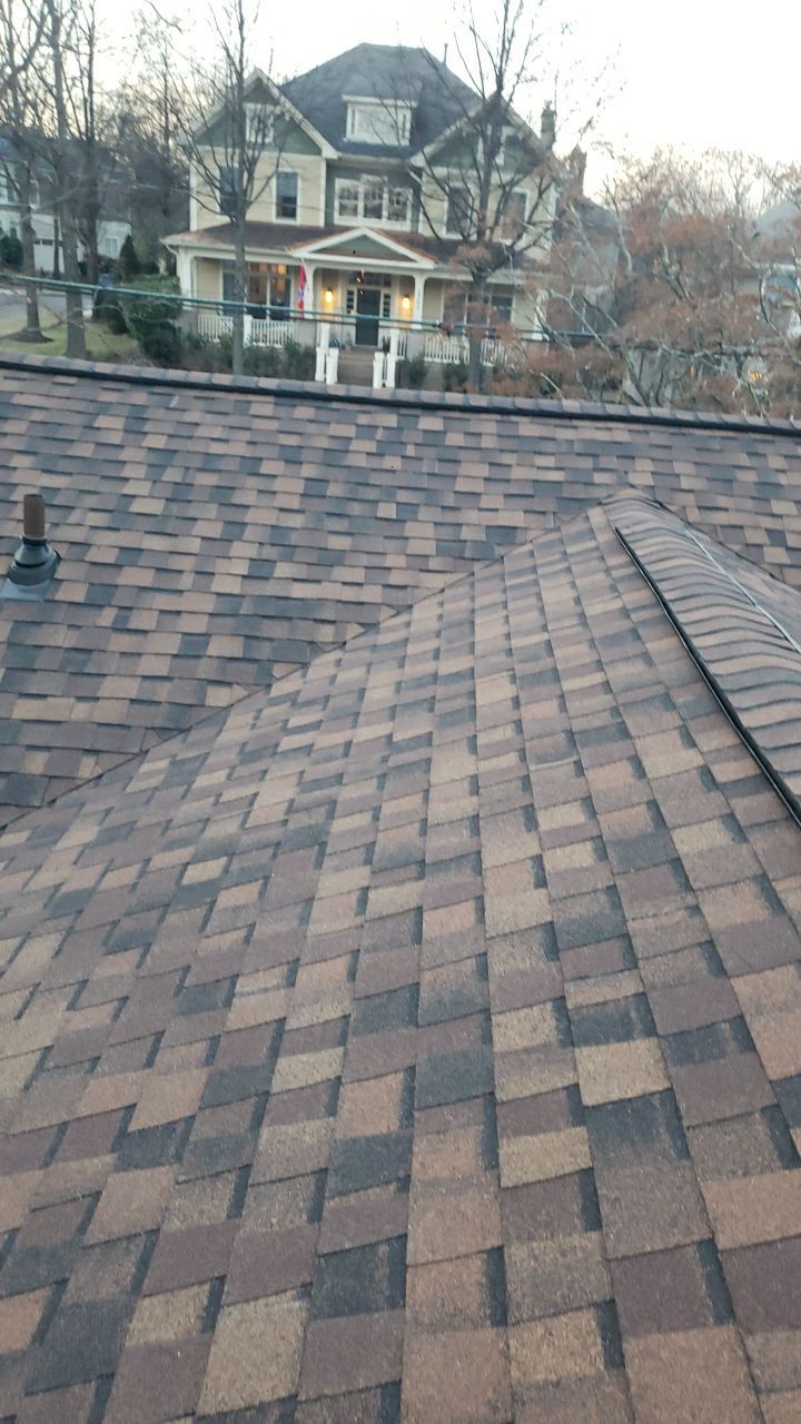 Arlington: CertainTeed Landmark Pro Designer Shingles in Max Def Burnt Sienna by RM Banning, Inc.