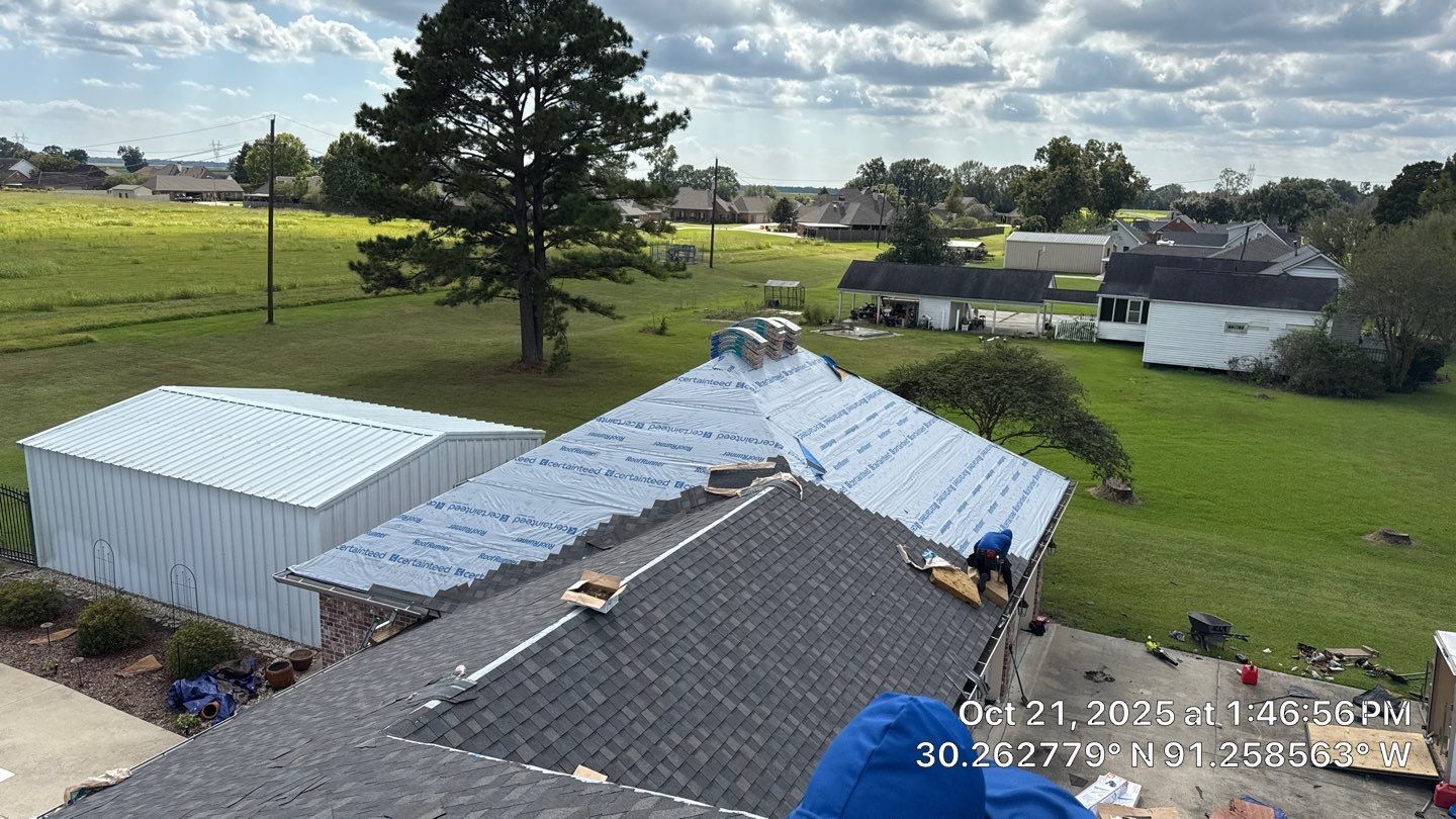 Certainteed Landmark Driftwood by Top Team Roofing & Construction