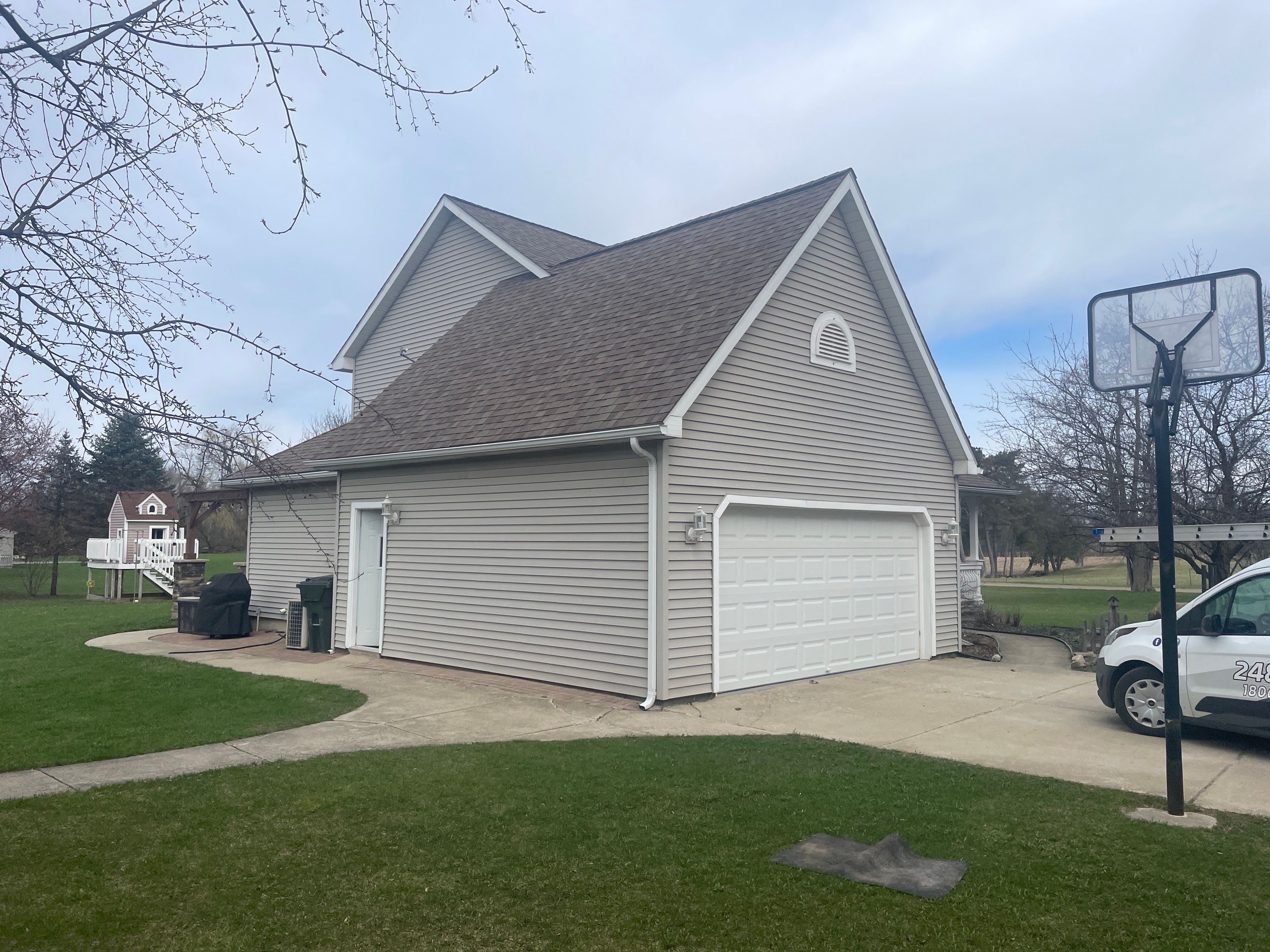 Siding Replacement using Certainteed Restoration Classic D4 by 180 Contractors