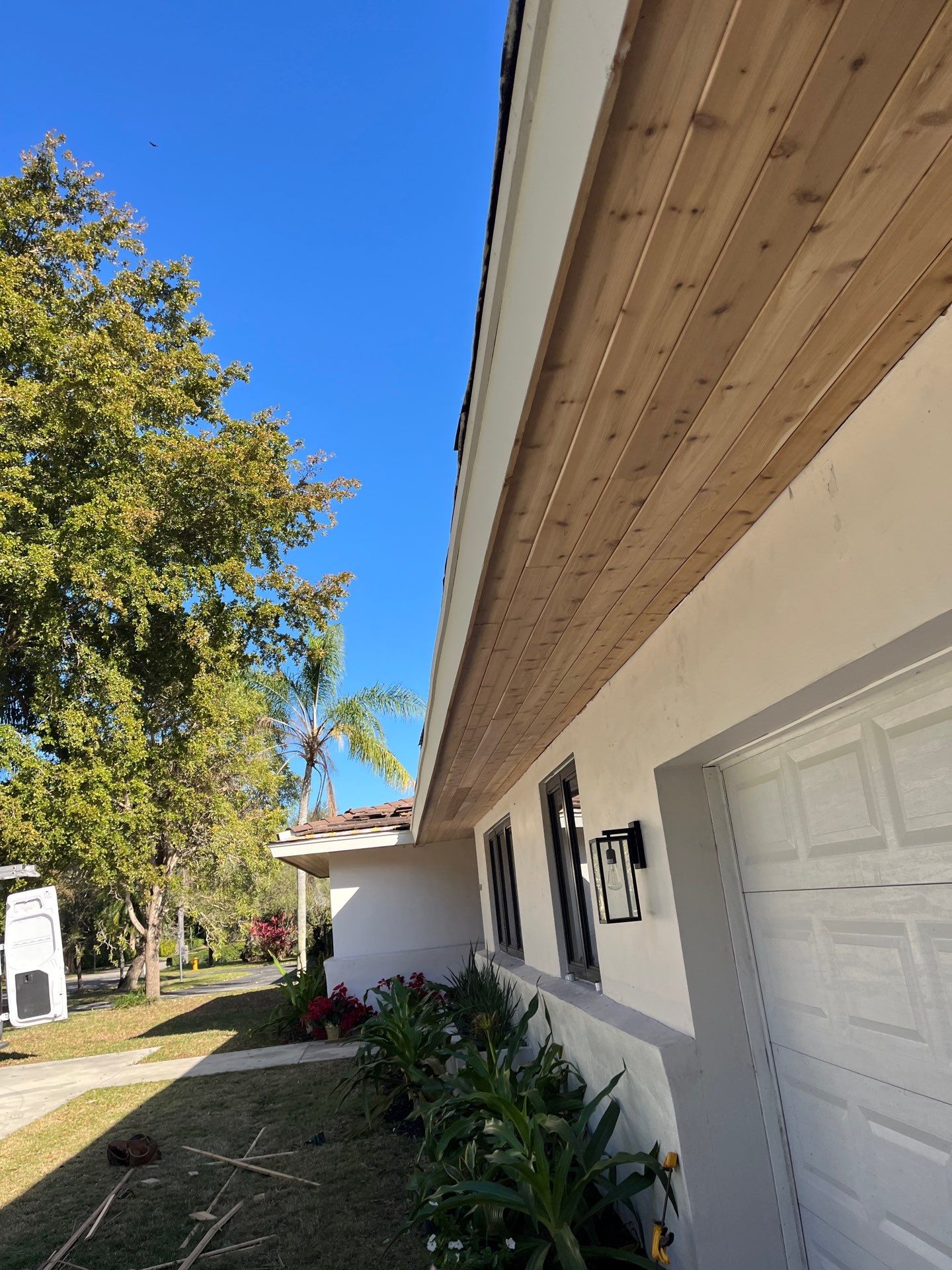 Project by T&S ROOFING SYSTEMS, INC. by T&S ROOFING SYSTEMS, INC.