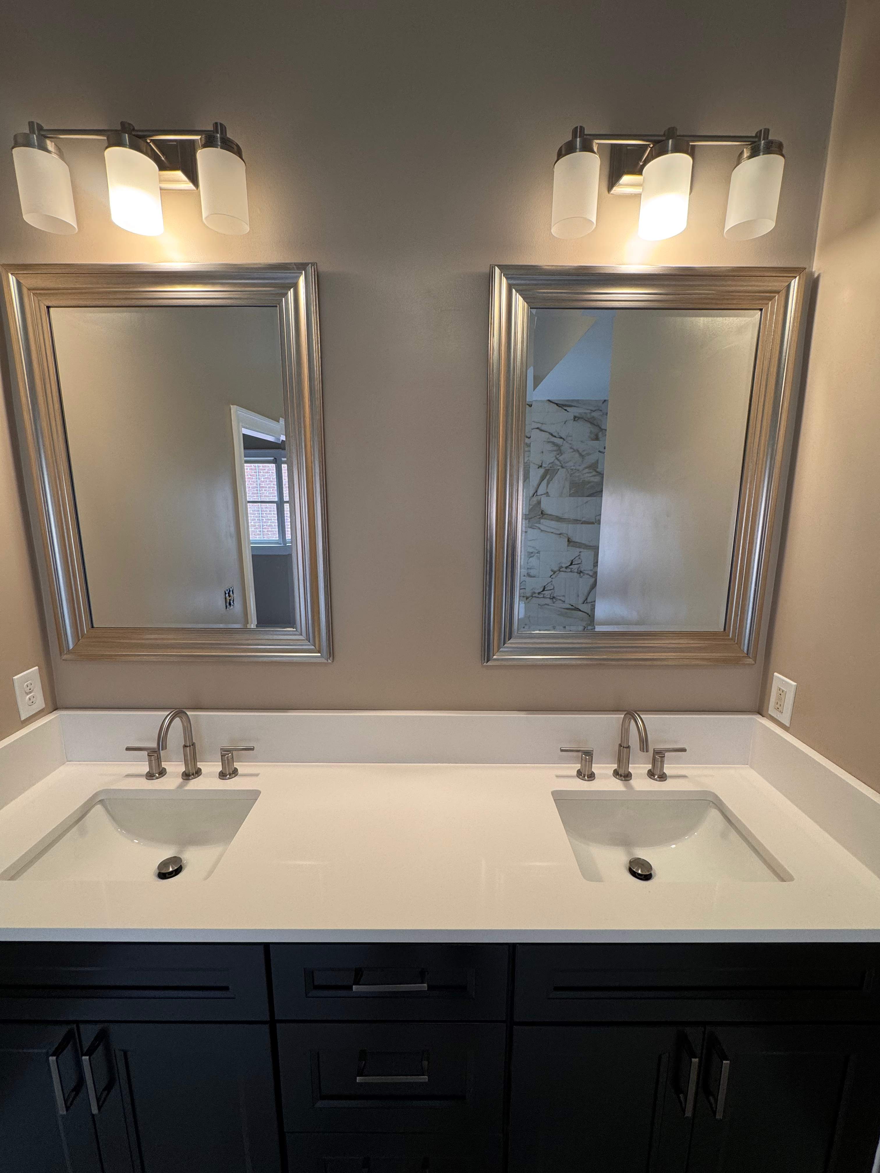 Master bathroom renovation by Prudencio