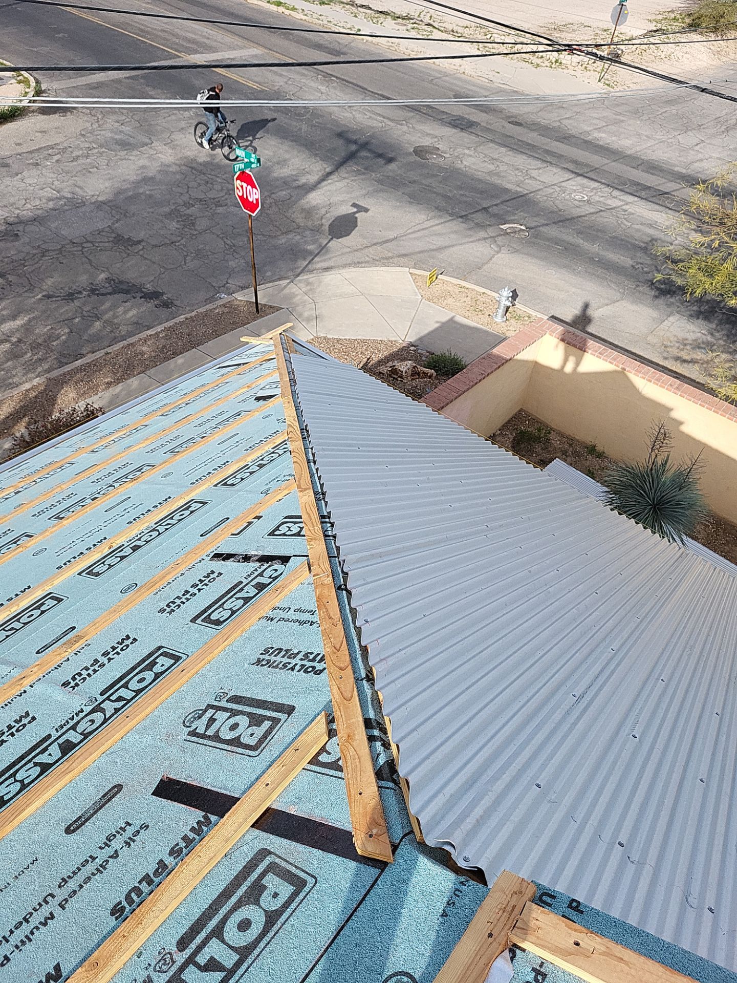 Metallic Silver Exposed Fastener by Reimagine Roofing