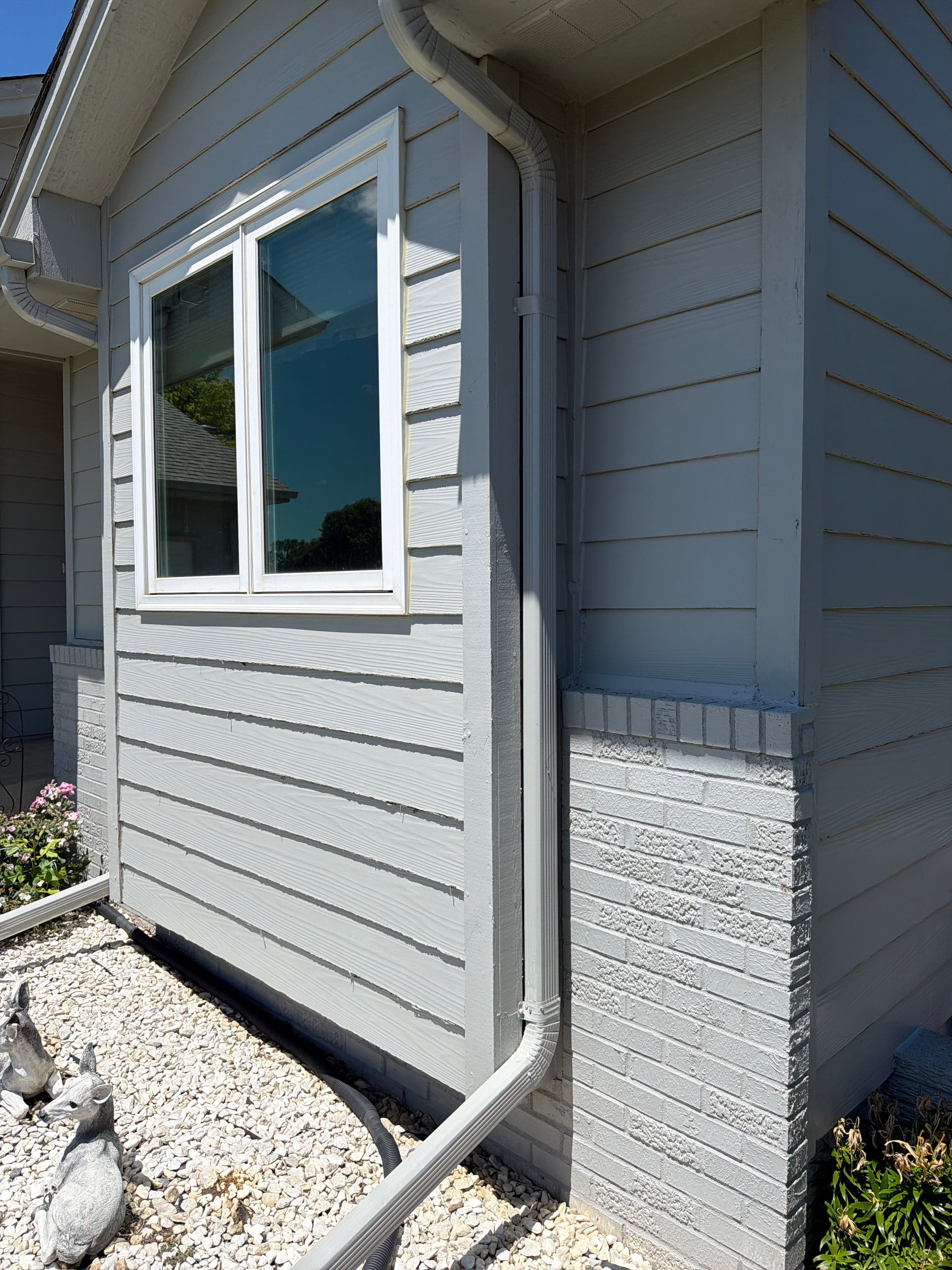 Full Exterior Painting and Siding Refresh in Hartford by Select Painting, Coatings & Garage Cabinets