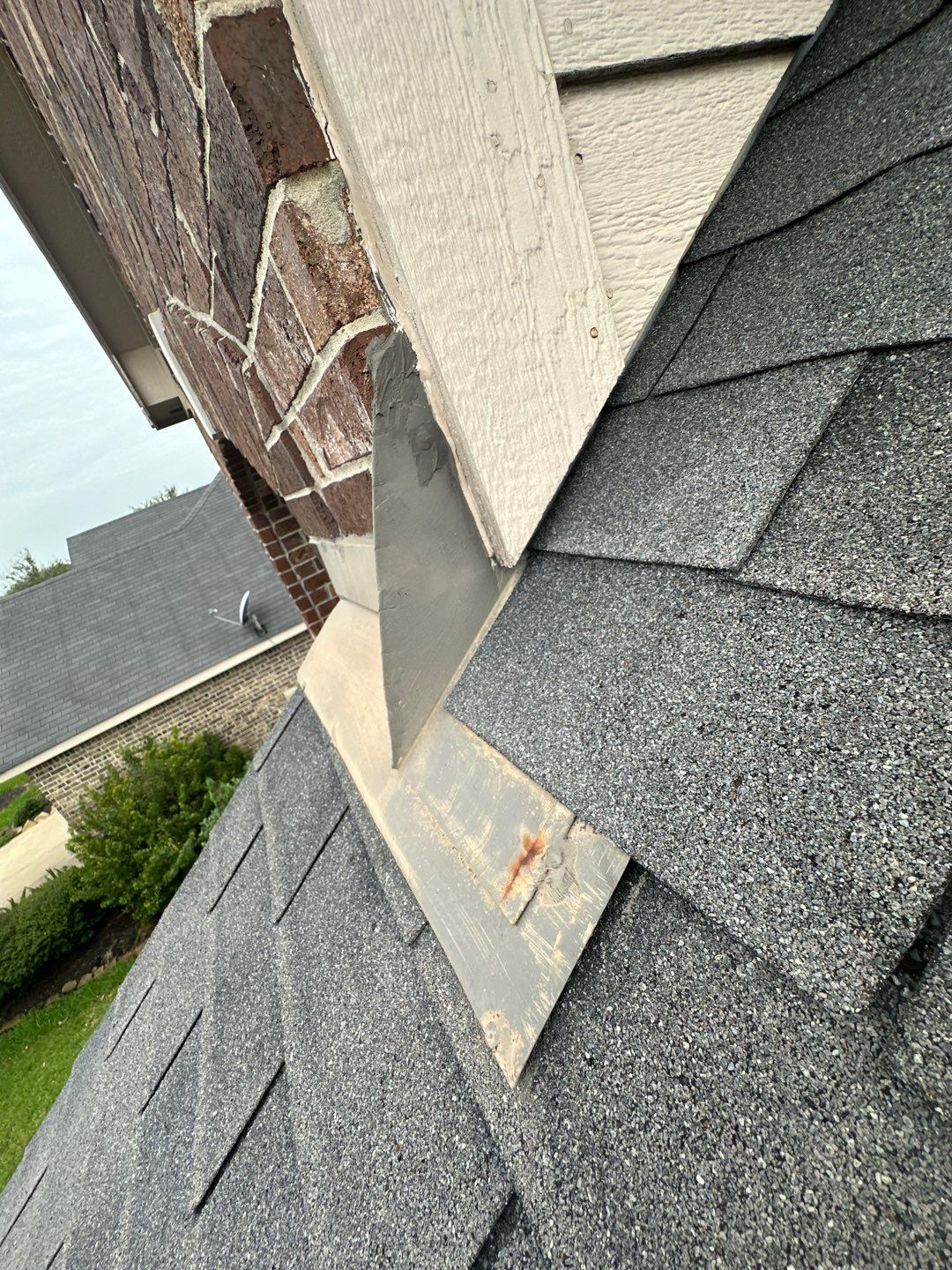 Hail Damage using Owen's Corning Duration (Lifetime) Shingles by Roof Repair Company