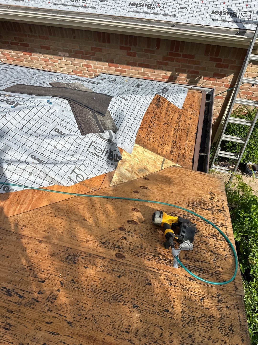Roof Replacement Sugarland by Roof Repair Services LLC