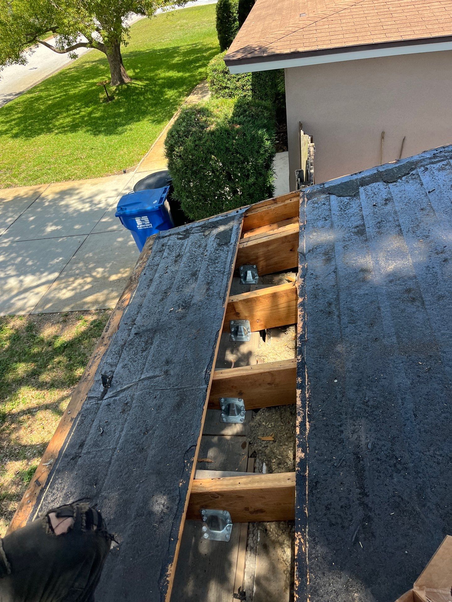 Project in St. Petersburg 33710 by Mitchell Roofing Company LLC 