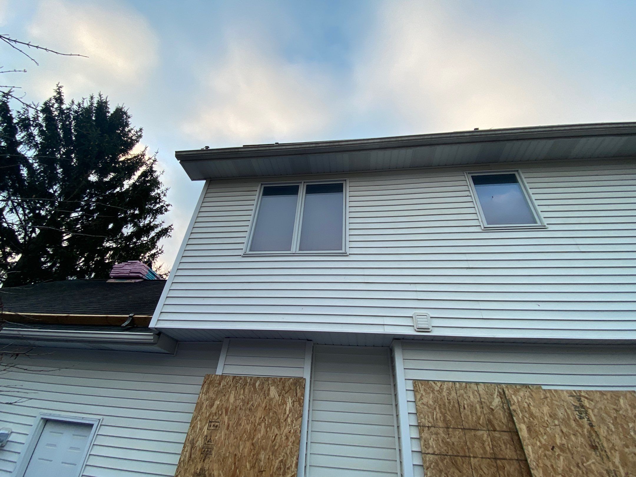 Roof Replacement using Owens Corning by 180 Contractors