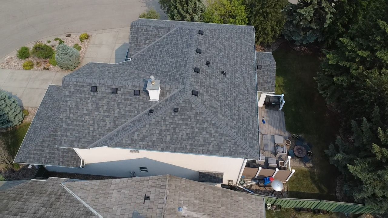 Estate Gray on Owens Corning Duration by 2thetop Roofing