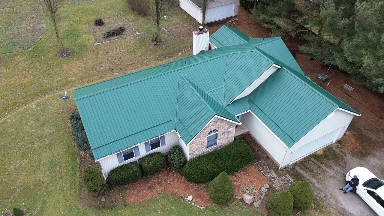 Alpha Rib, Color: Forest Green by Eagle Eye Roofing