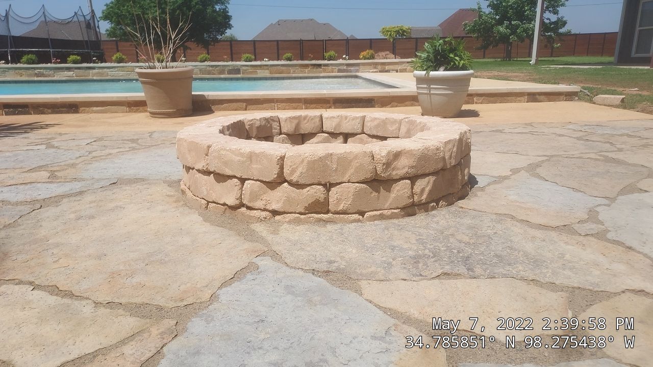 Landscapes by Clays Services Inc